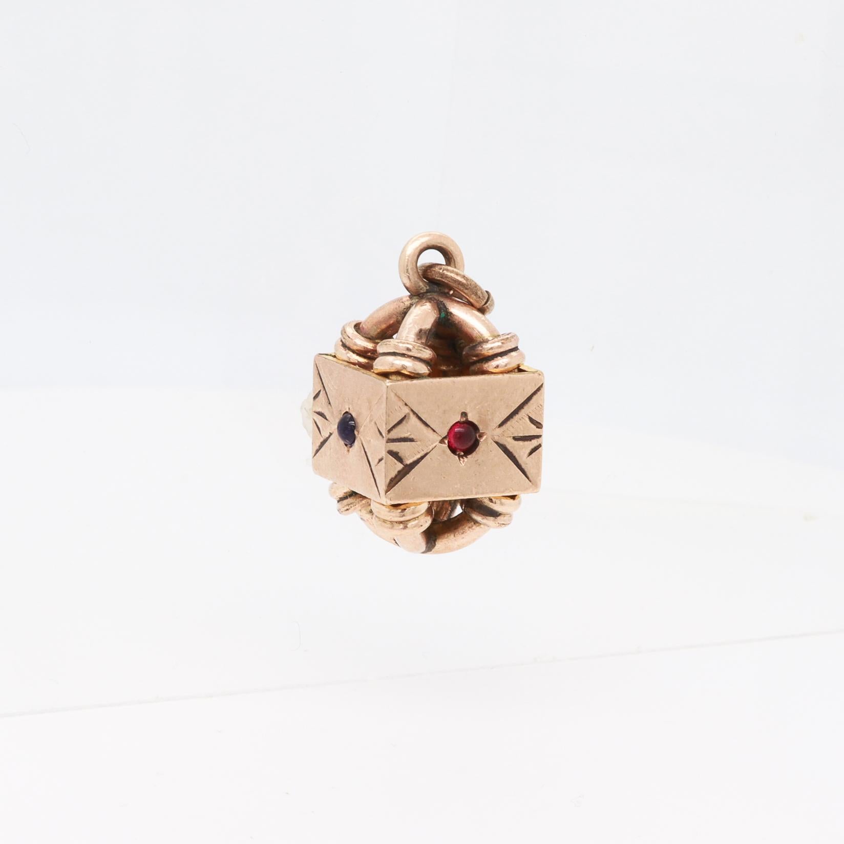 Antique Victorien/Aesthetic Movement Montre architecturale en or Fob/Charm en vente 1