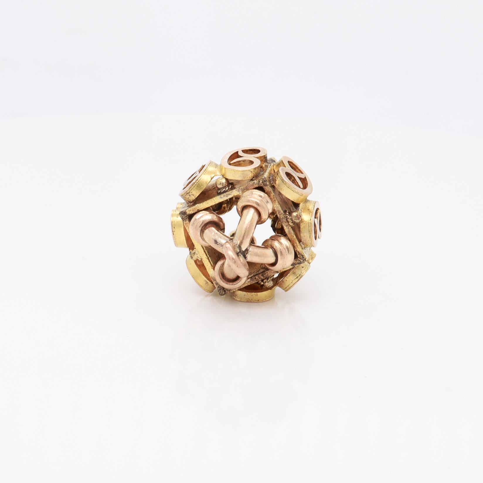 Antique Victorien/Aesthetic Movement Montre architecturale en or Fob/Charm en vente 3