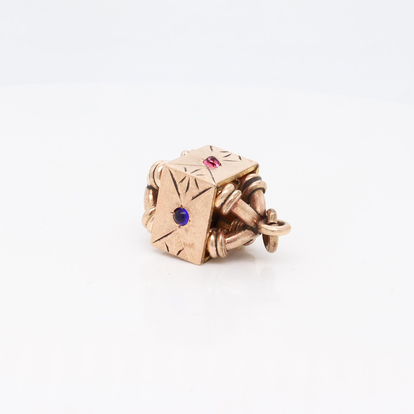 Antique Victorien/Aesthetic Movement Montre architecturale en or Fob/Charm en vente 5