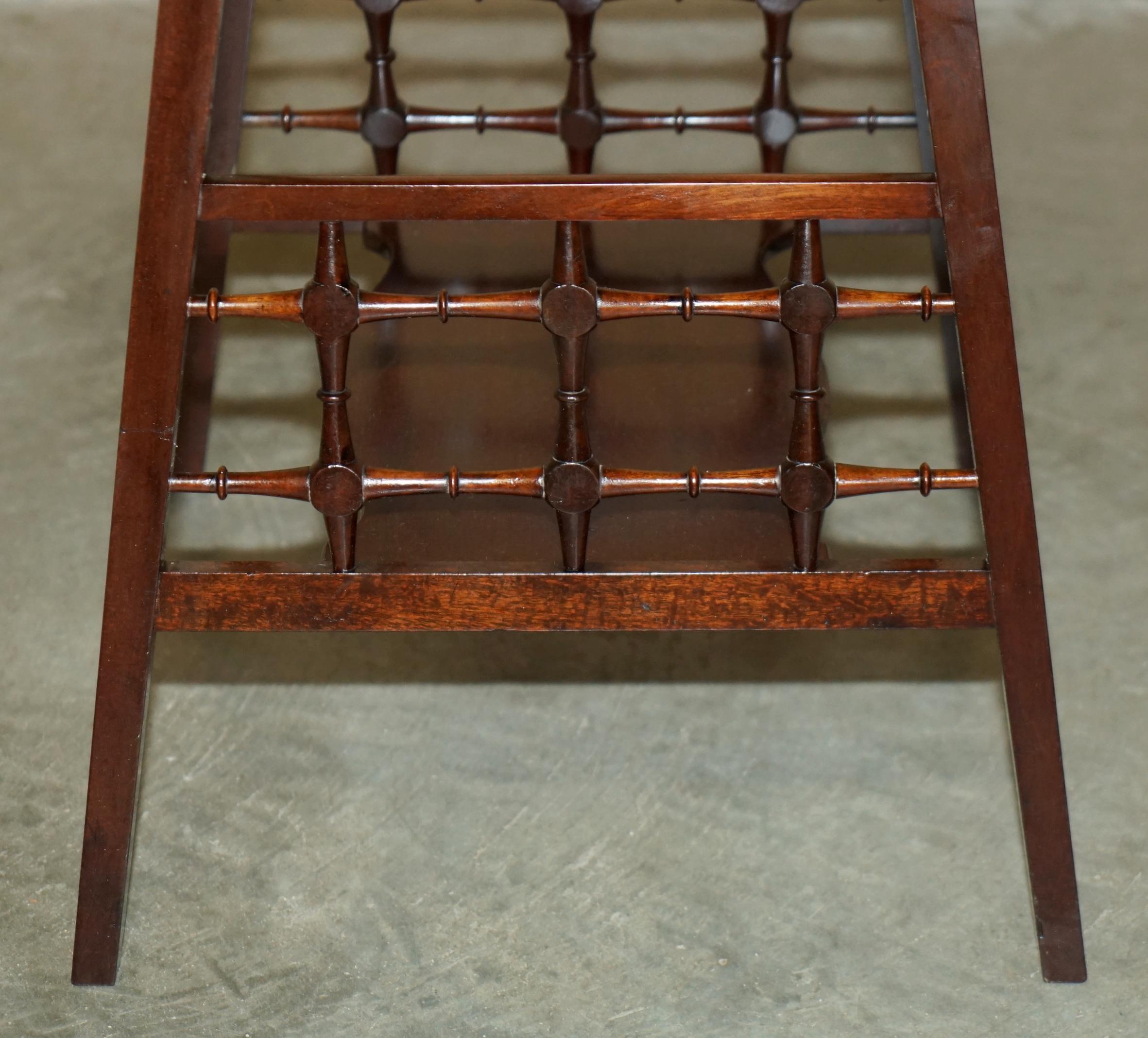 ANTIQUE VICTORIAN AESTHETIC MOVEMENT STYLE TiLED TOP CHESSBOARD CHESS TABLE For Sale 2