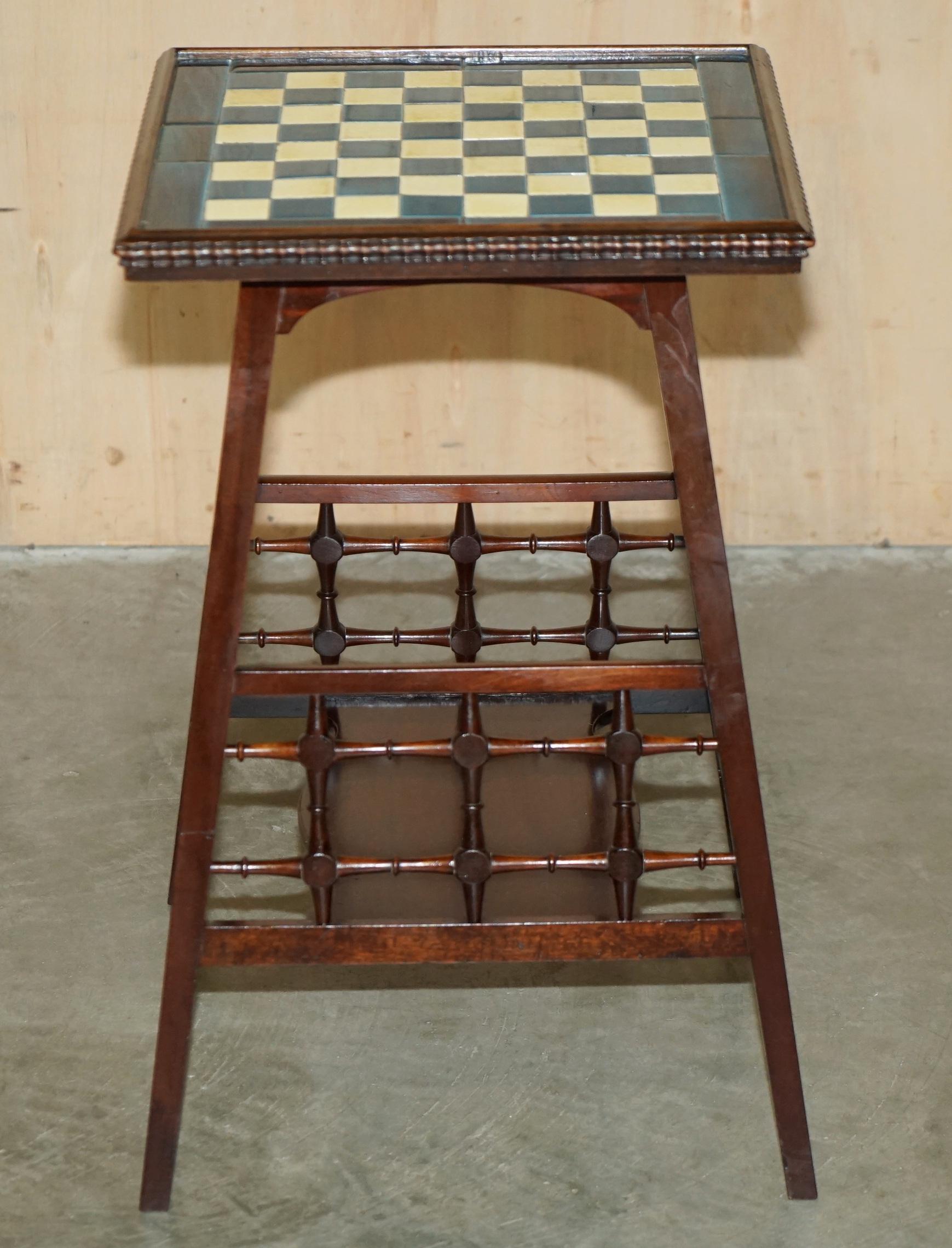 ANTIQUE VICTORIAN AESTHETIC MOVEMENT STYLE TiLED TOP CHESSBOARD CHESS TABLE For Sale 1