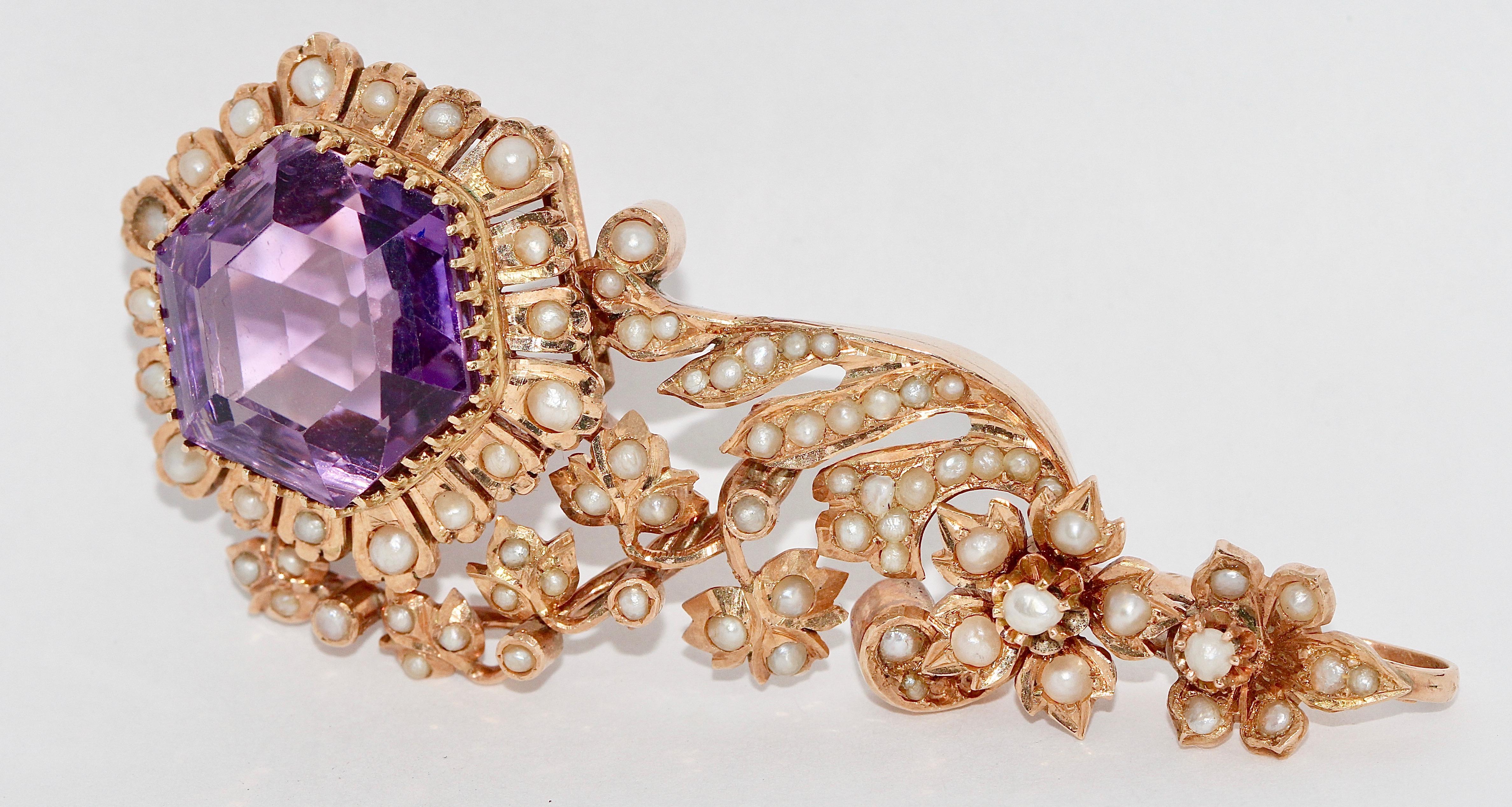 Antique Victorian Amethyst Enhancer, Pendant with natural Pearls, Rose Gold In Good Condition For Sale In Berlin, DE