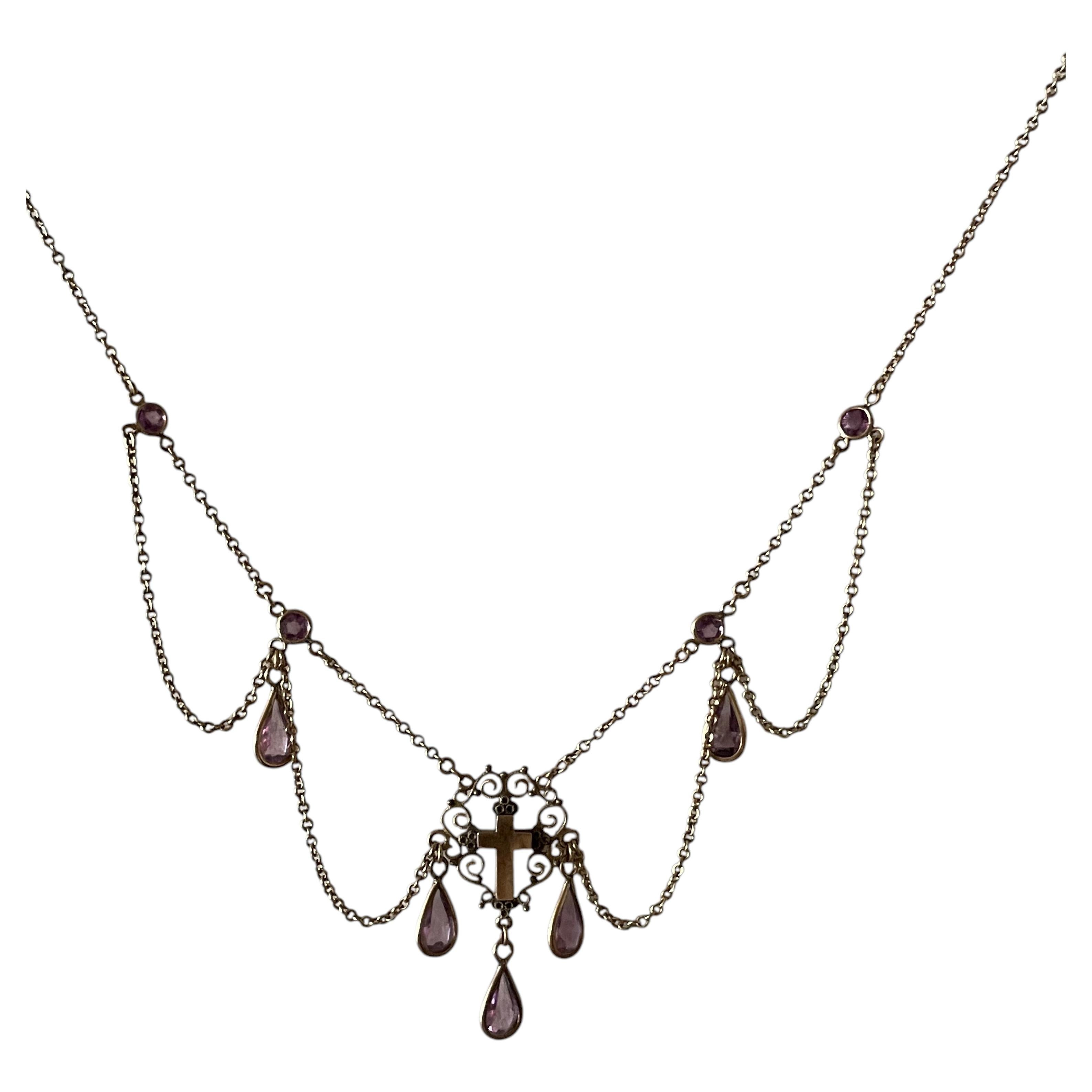 Collier antique victorien avec croix en feston et pendentif en améthyste, vers 1890-1900