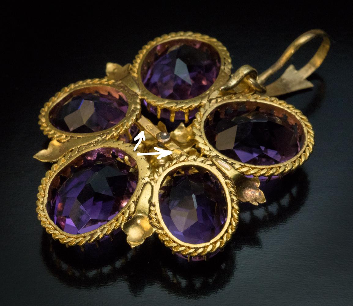 Antique Victorian Amethyst Gold Pansy Pendant In Excellent Condition In Chicago, IL