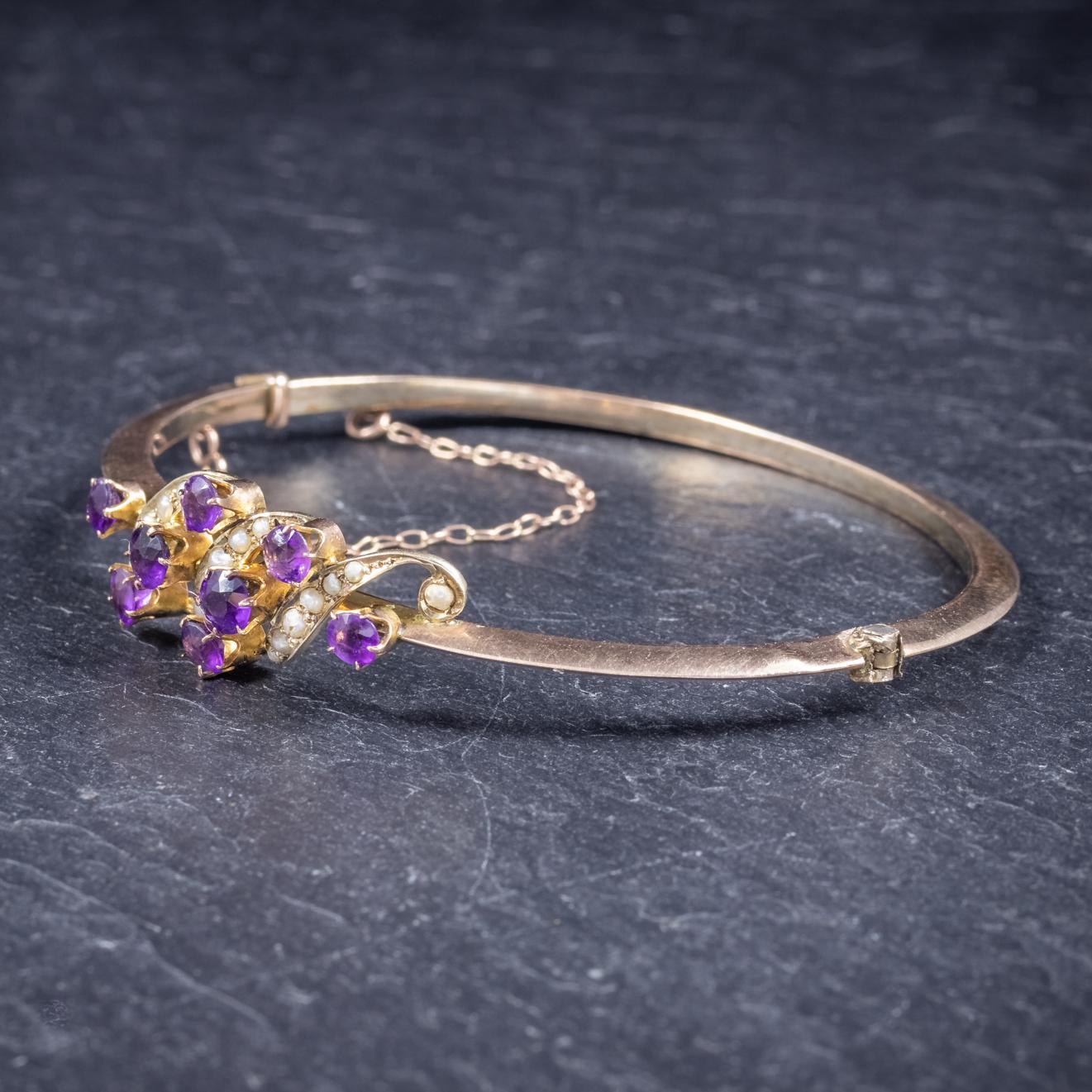Antique Victorian Amethyst Pearl 9 Carat Gold, circa 1900 Bangle In Excellent Condition For Sale In Lancaster , GB