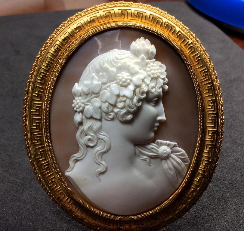 Antique Victorian Antinous Vertumnus Shell Cameo Brooch For Sale 4