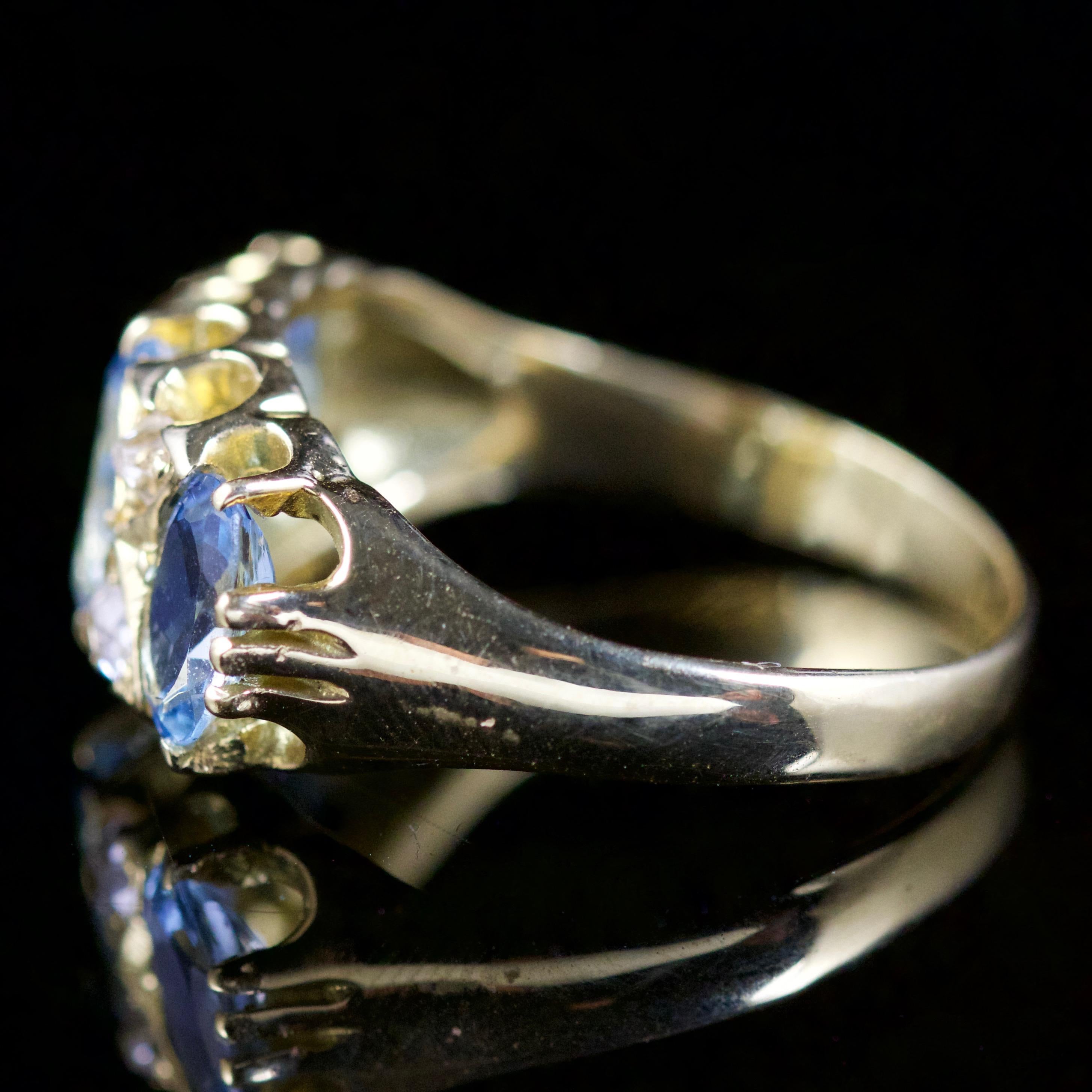 Antique Victorian Aquamarine Diamond Ring 18 Carat Gold, circa 1880 1