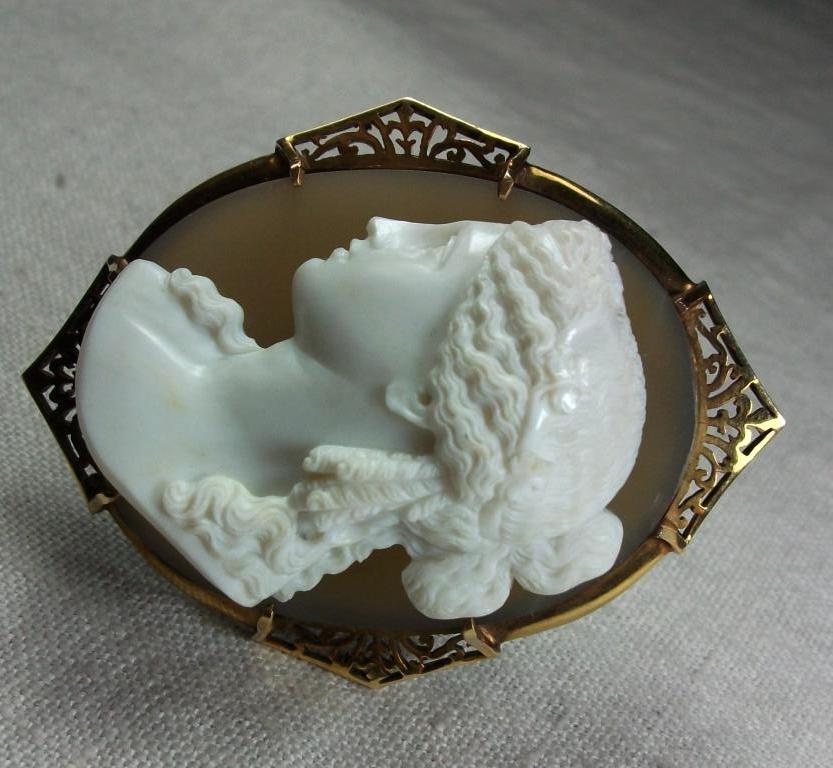 Oval Cut Antique Victorian Ariadne Hard Stone Cameo Brooch For Sale