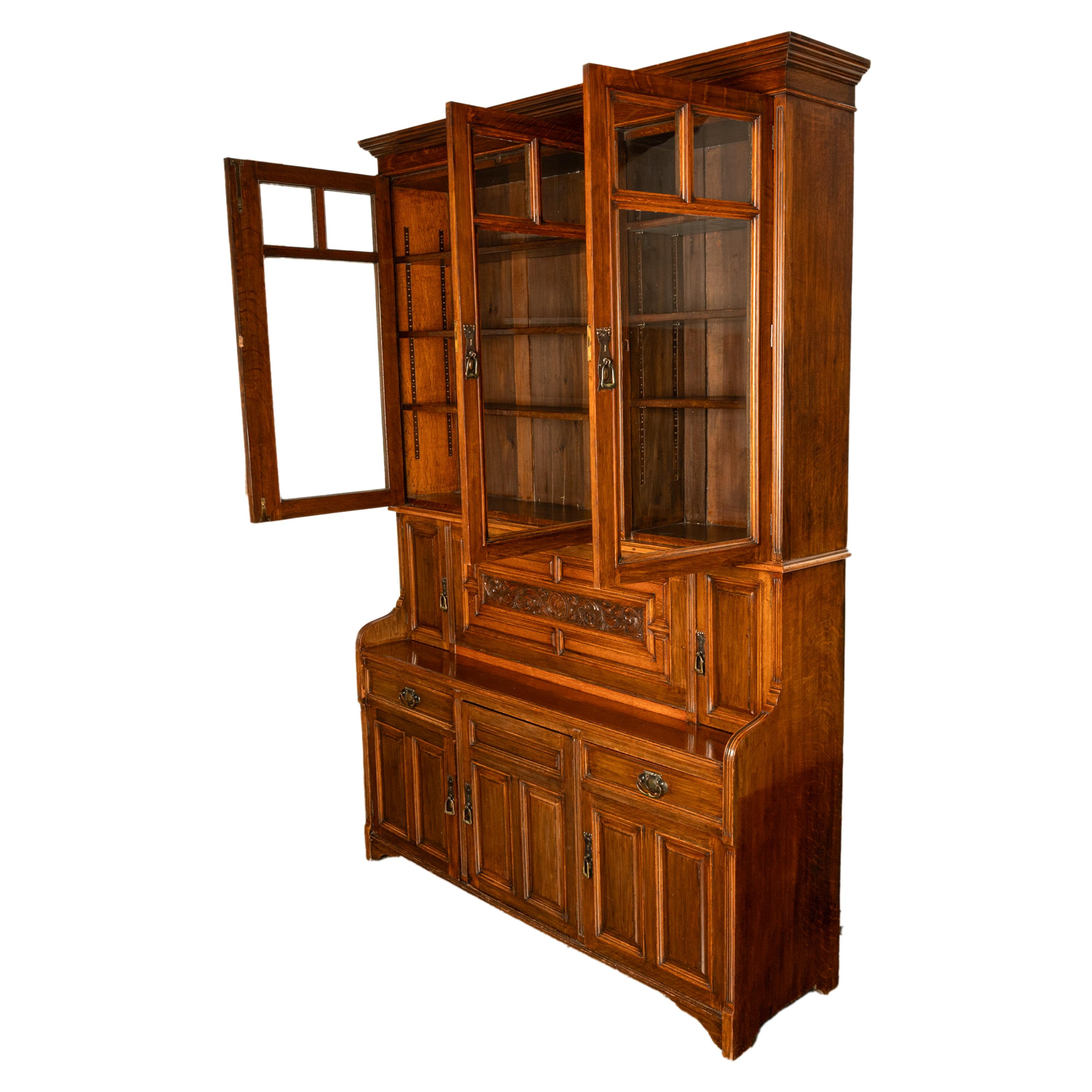 Ancienne bibliothèque secrétaire en chêne sculpté Art Nouveau victorien, 1890 en vente 7