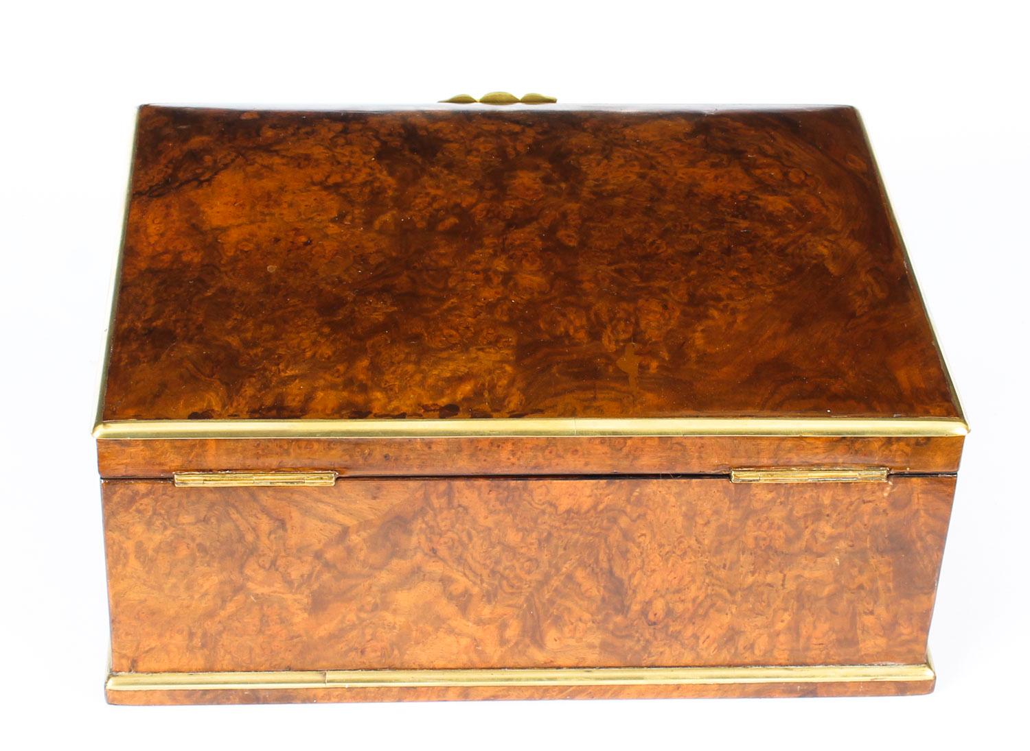 Antique Victorian Aspreys Burr Walnut Casket Jewelry Box, 19th Century 8