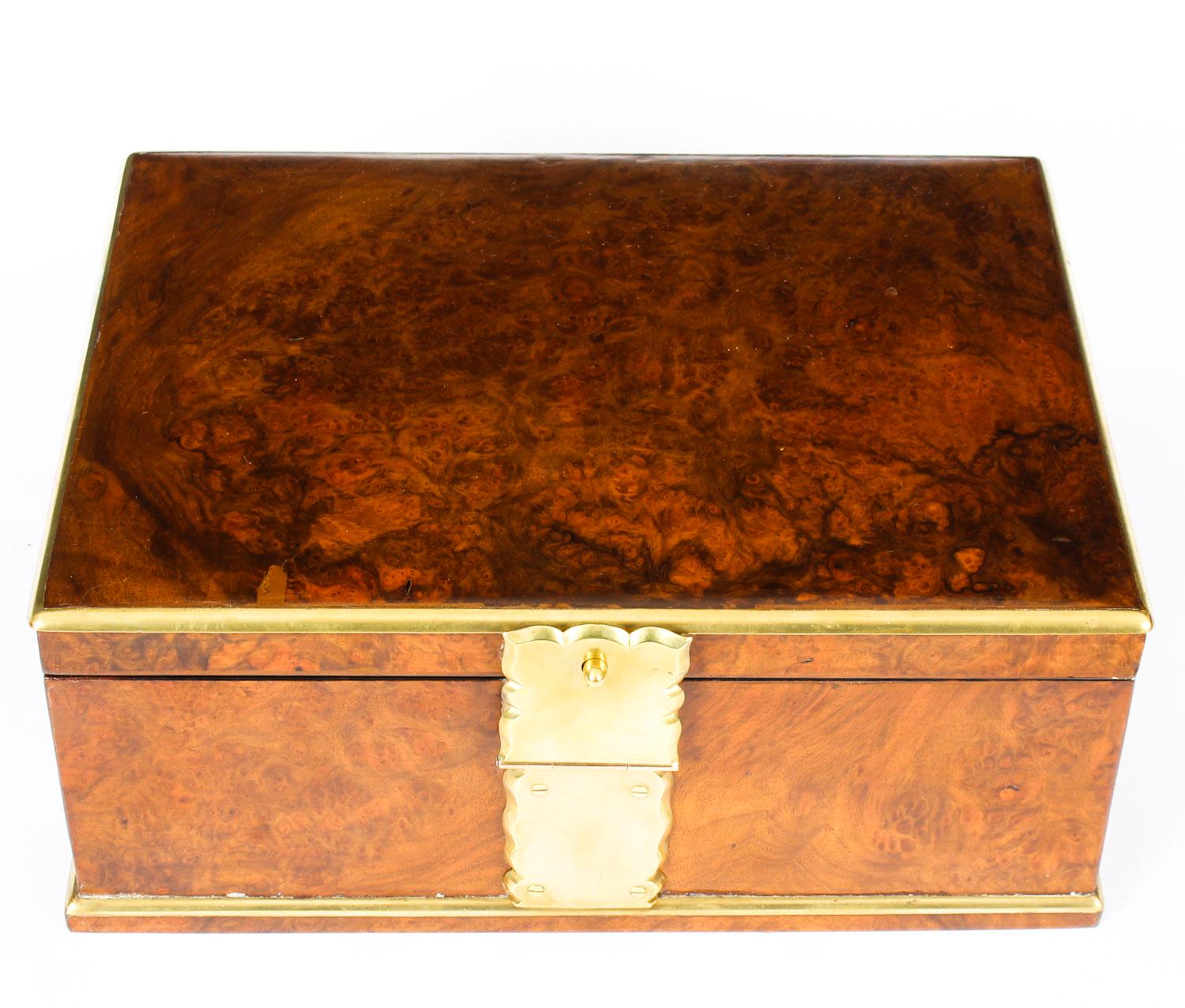 Antique Victorian Aspreys Burr Walnut Casket Jewelry Box, 19th Century In Good Condition In London, GB
