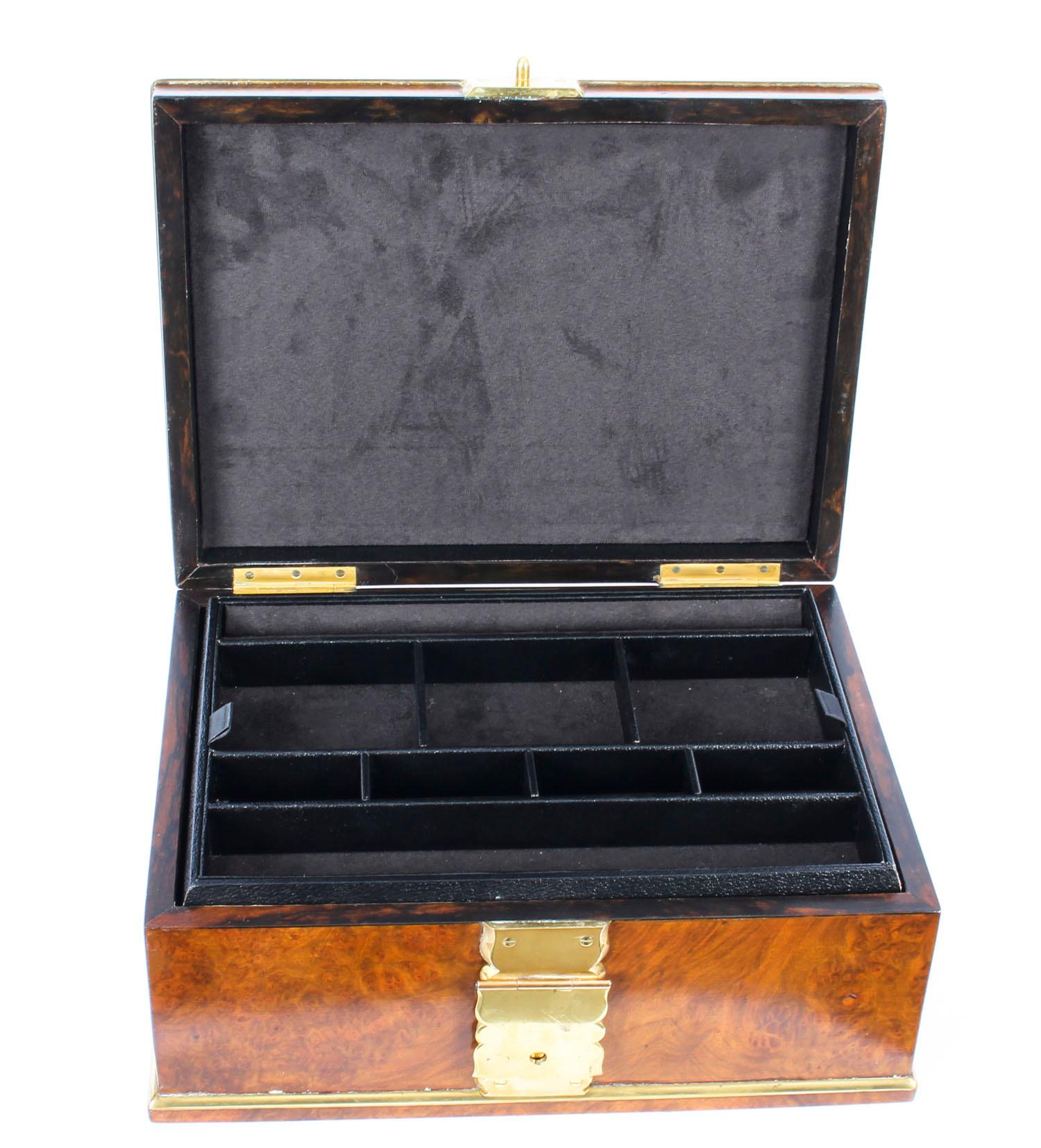 Mid-19th Century Antique Victorian Aspreys Burr Walnut Casket Jewelry Box, 19th Century