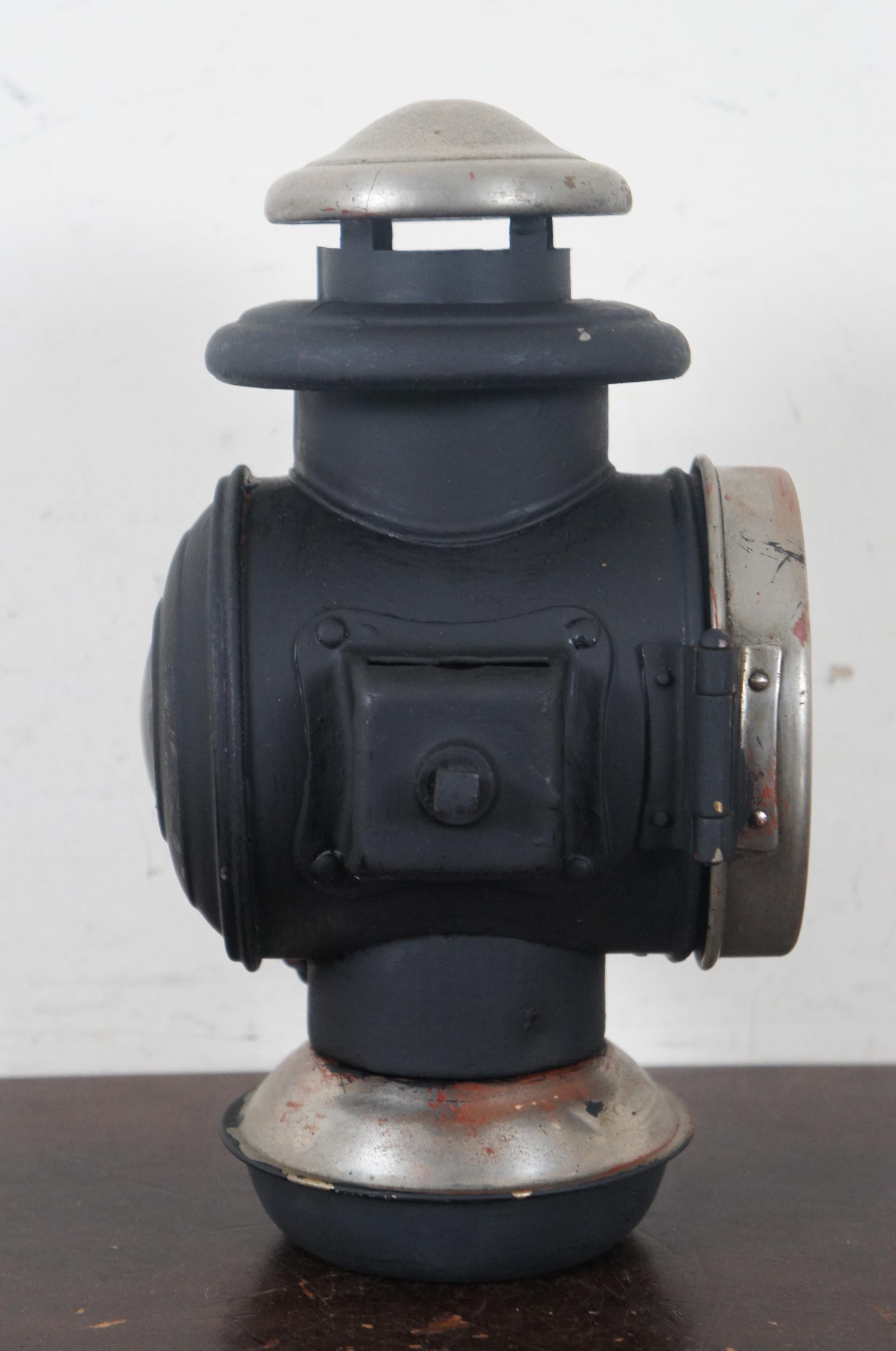 20th Century Antique Victorian Automobile Carriage Lantern Model T Headlight Oil Lamp Light