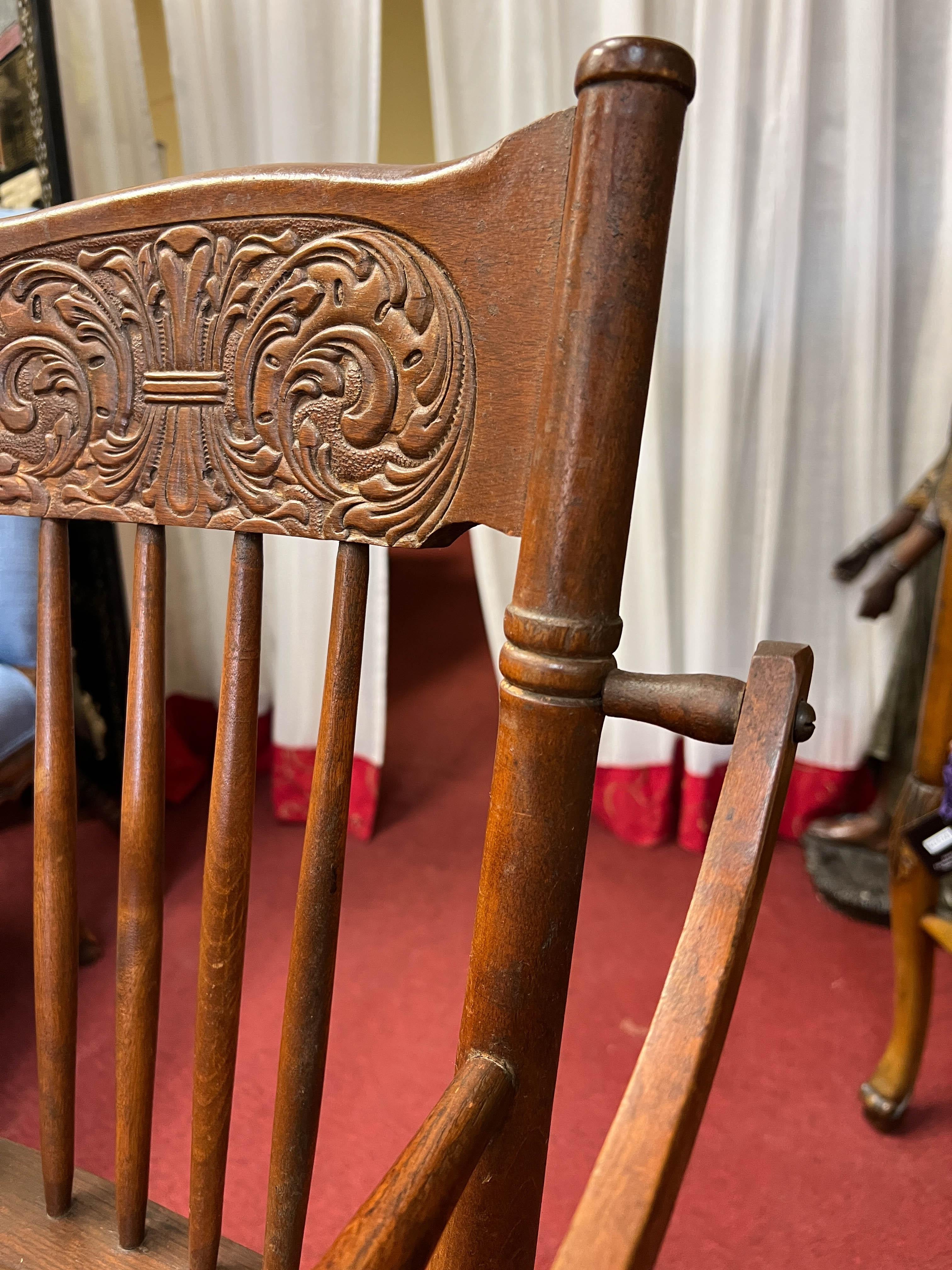 Antiker viktorianischer Baby-Hoher Stuhl im Angebot 3