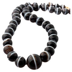 Antique Victorian Banded Agate Bead Necklace c. 1860