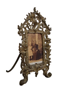 Cadre et photographie antique victorien baroque Art nouveau en laiton de 12 pouces