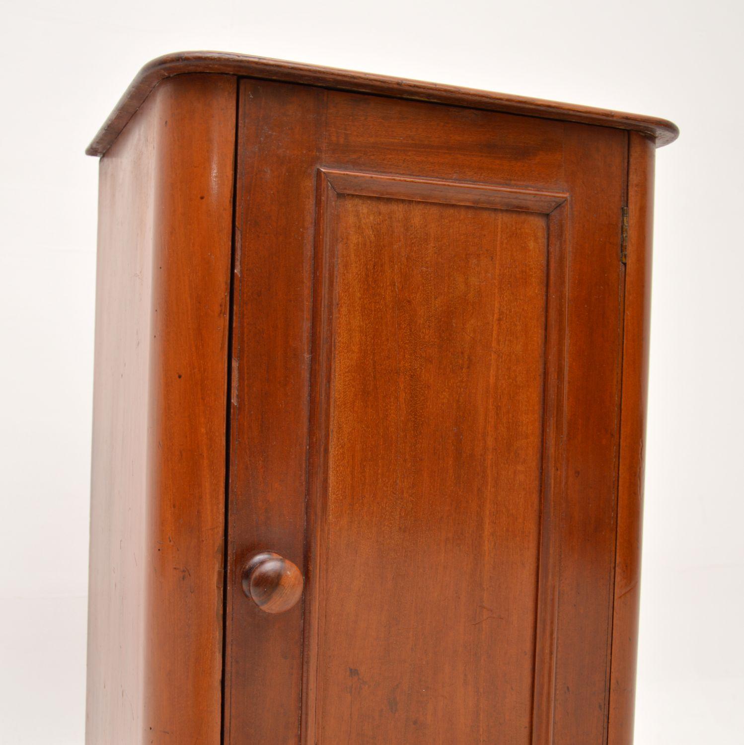 Wood Antique Victorian Bedside Cabinet