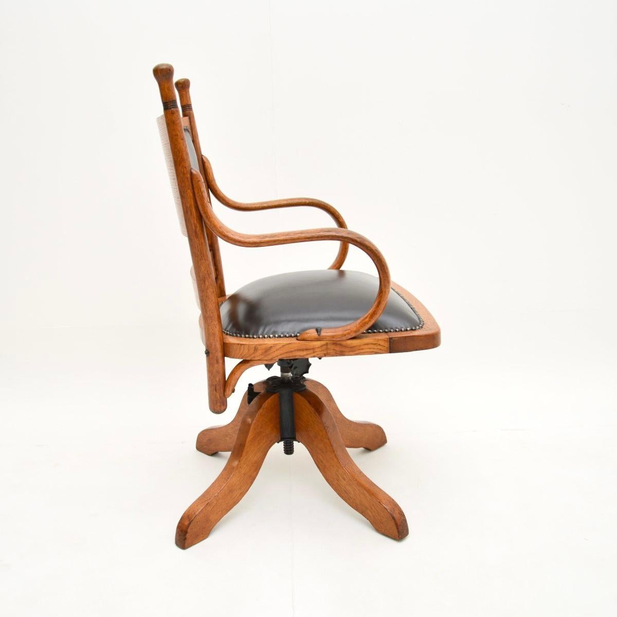 Arts and Crafts Antique Victorian Bentwood and Leather Swivel Desk Chair For Sale