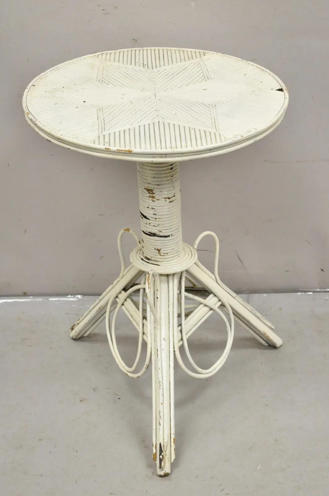 Antique Victorian Bentwood Wicker Rattan White Painted Accent Side Table For Sale 6