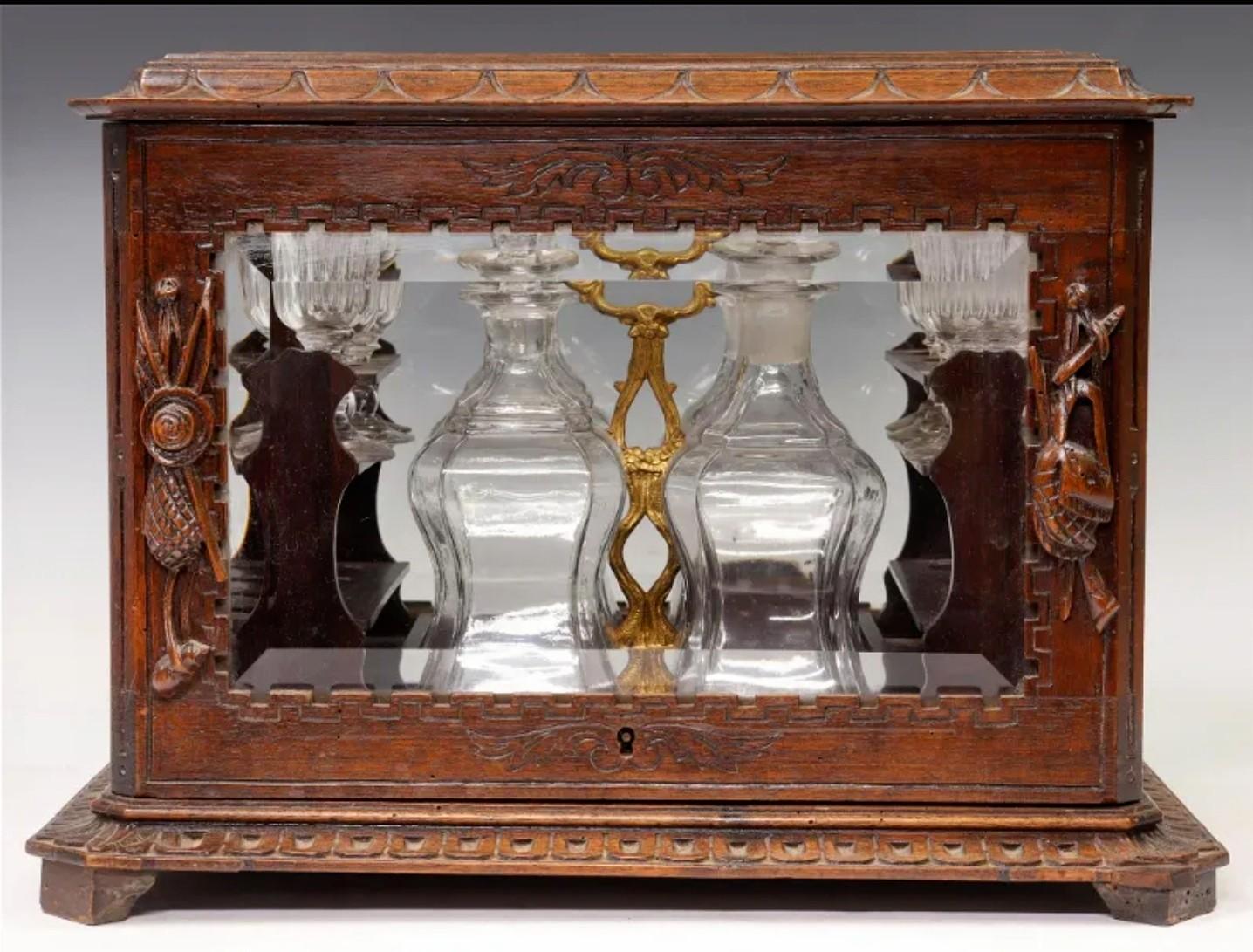 Antique Victorian Black Forest Carved Wood & Glass Cave a Liqueur Tantalus Box  For Sale 4
