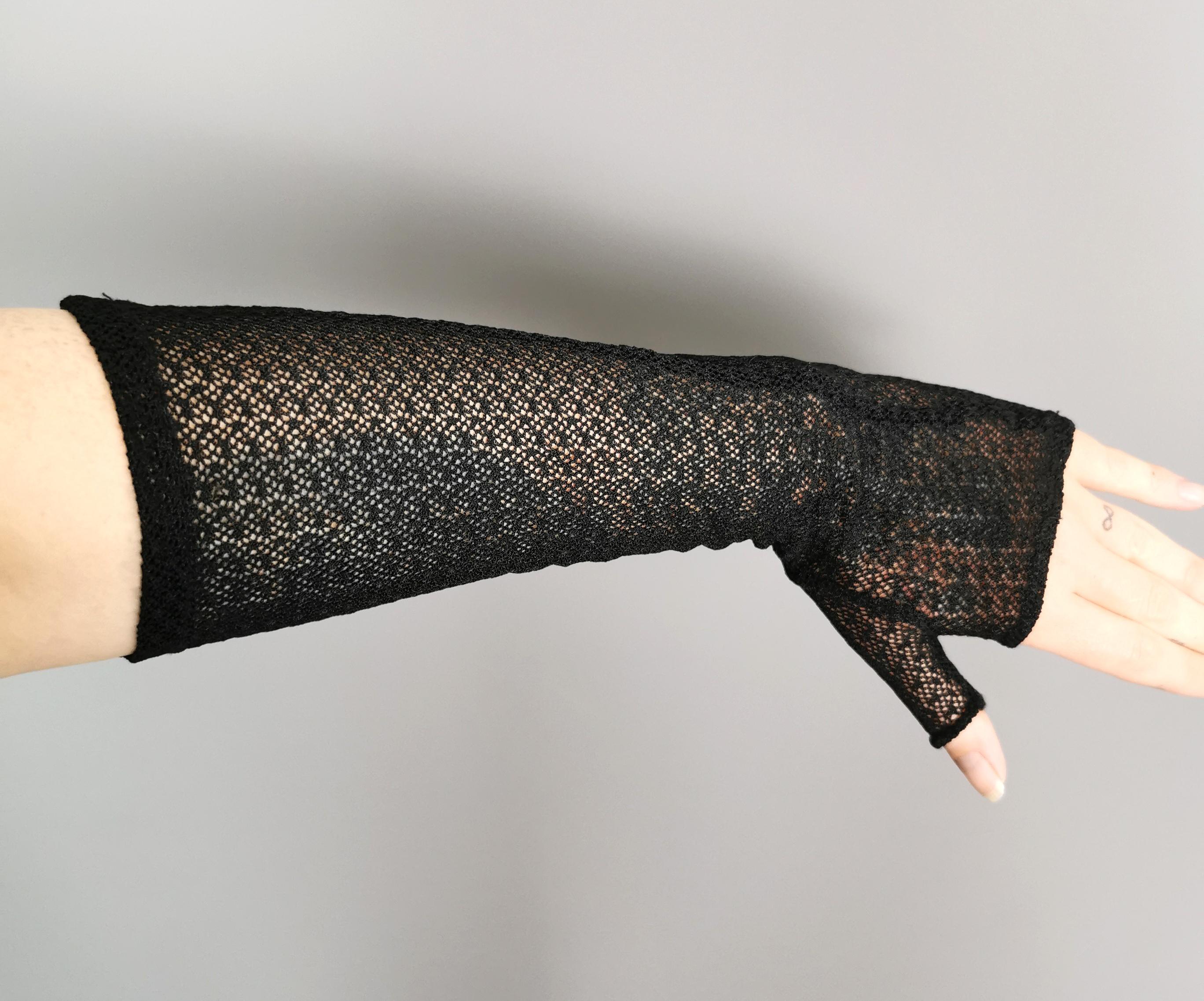 Antique Victorian Black net lace fingerless mittens, gloves  4