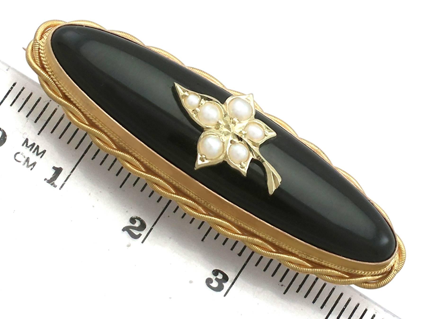 Women's or Men's Antique Victorian Black Onyx and Seed Pearl Yellow Gold Mourning Brooch