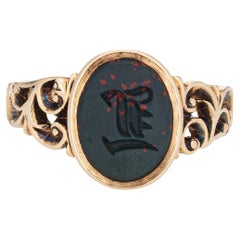 Ancienne bague victorienne en or 14 carats avec pierre de sang ovale, lettre de signalisation « I Initial Jewelry »