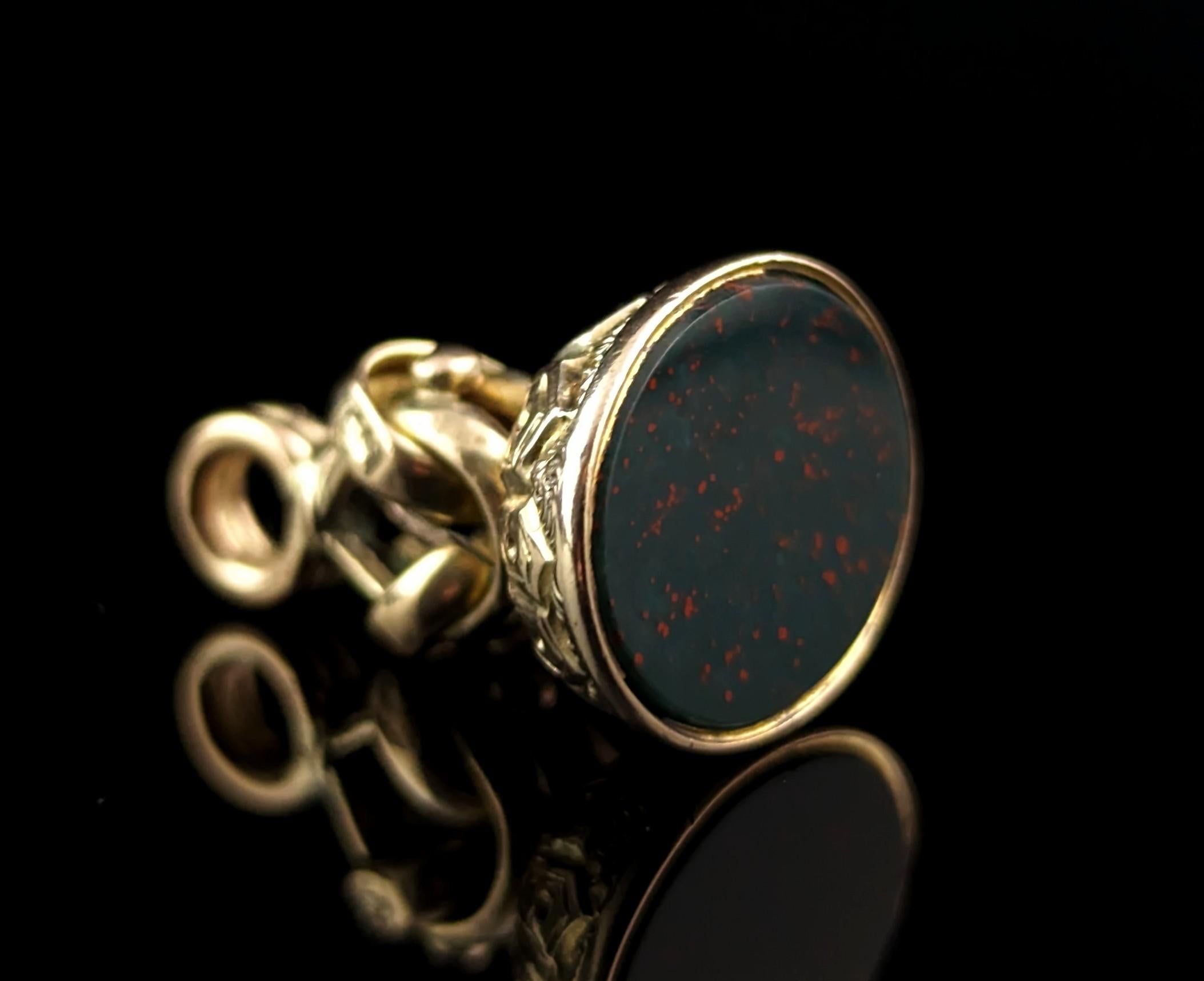 Antique Victorian bloodstone seal fob, Pendant, 9k gold cased  In Good Condition In NEWARK, GB