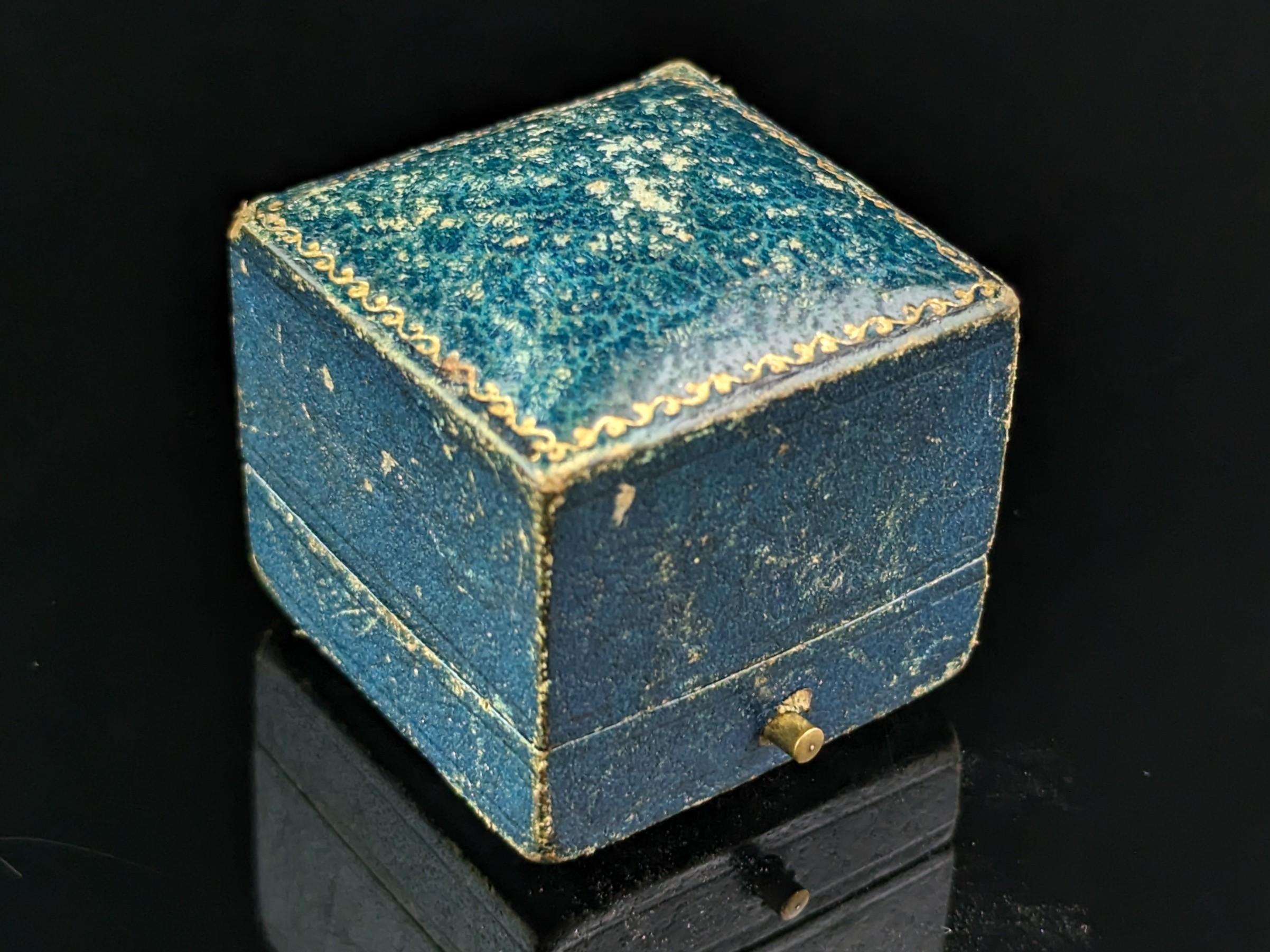 Bague sigillaire victorienne ancienne en or 9 carats, boîte  6