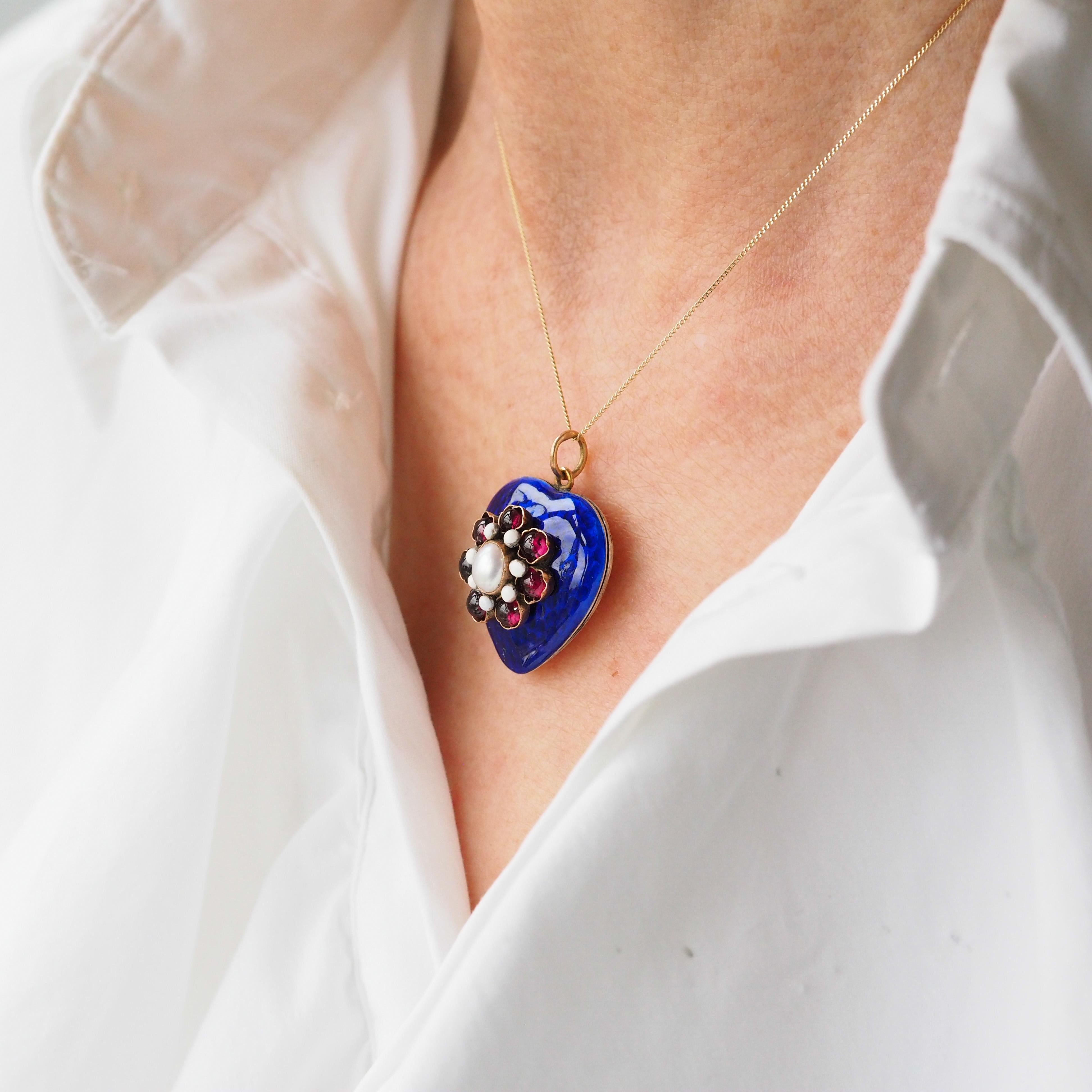 Antique Victorian Blue Enamel Garnet Heart Necklace 'Puffy' Pendant - c.1900 9