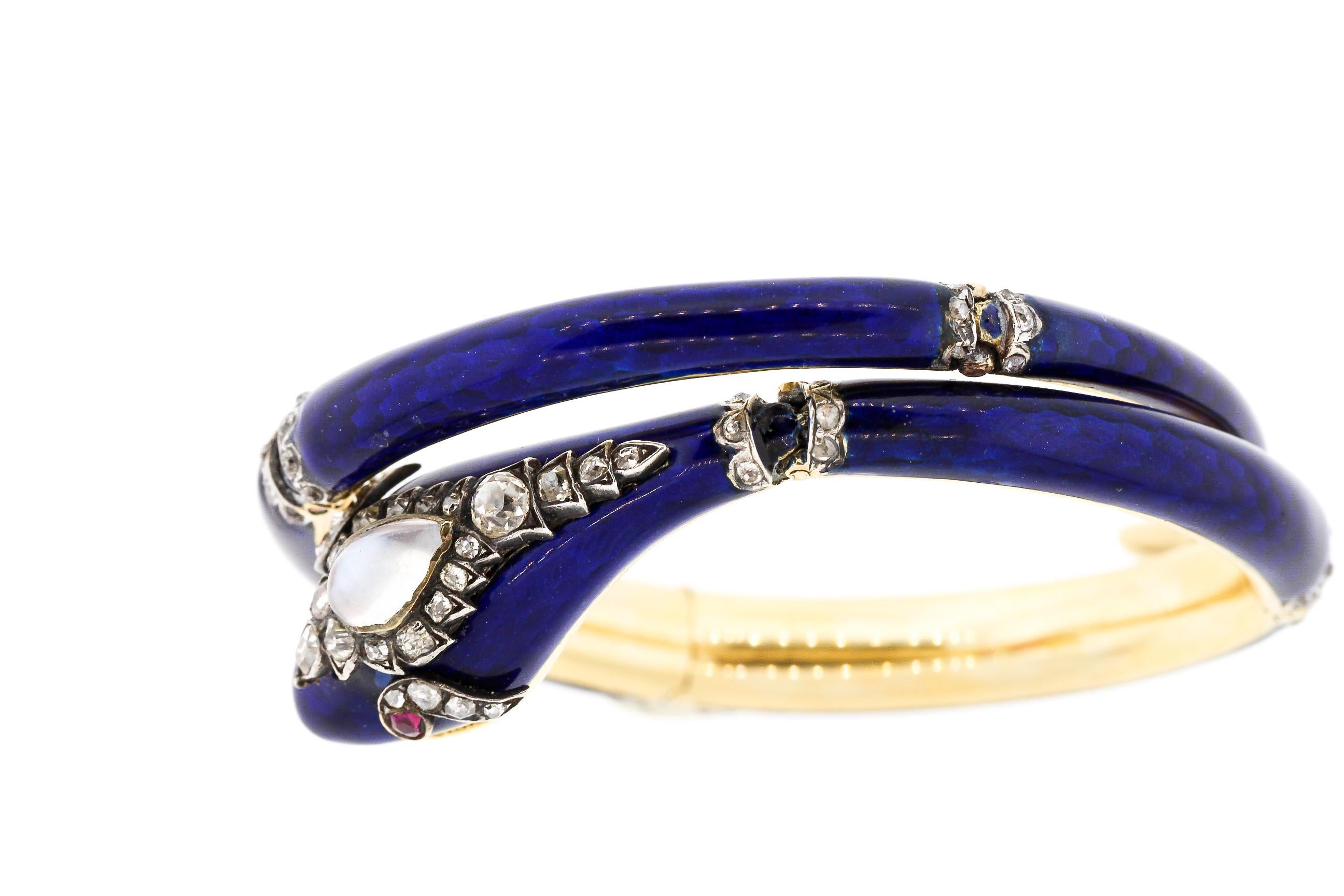 Women's or Men's Antique Victorian Blue Enamel Gold Rosecut Diamond Articulated Snake Bracelet