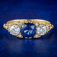 Antique Victorian Blue Sapphire Diamond Ring in 18ct Gold