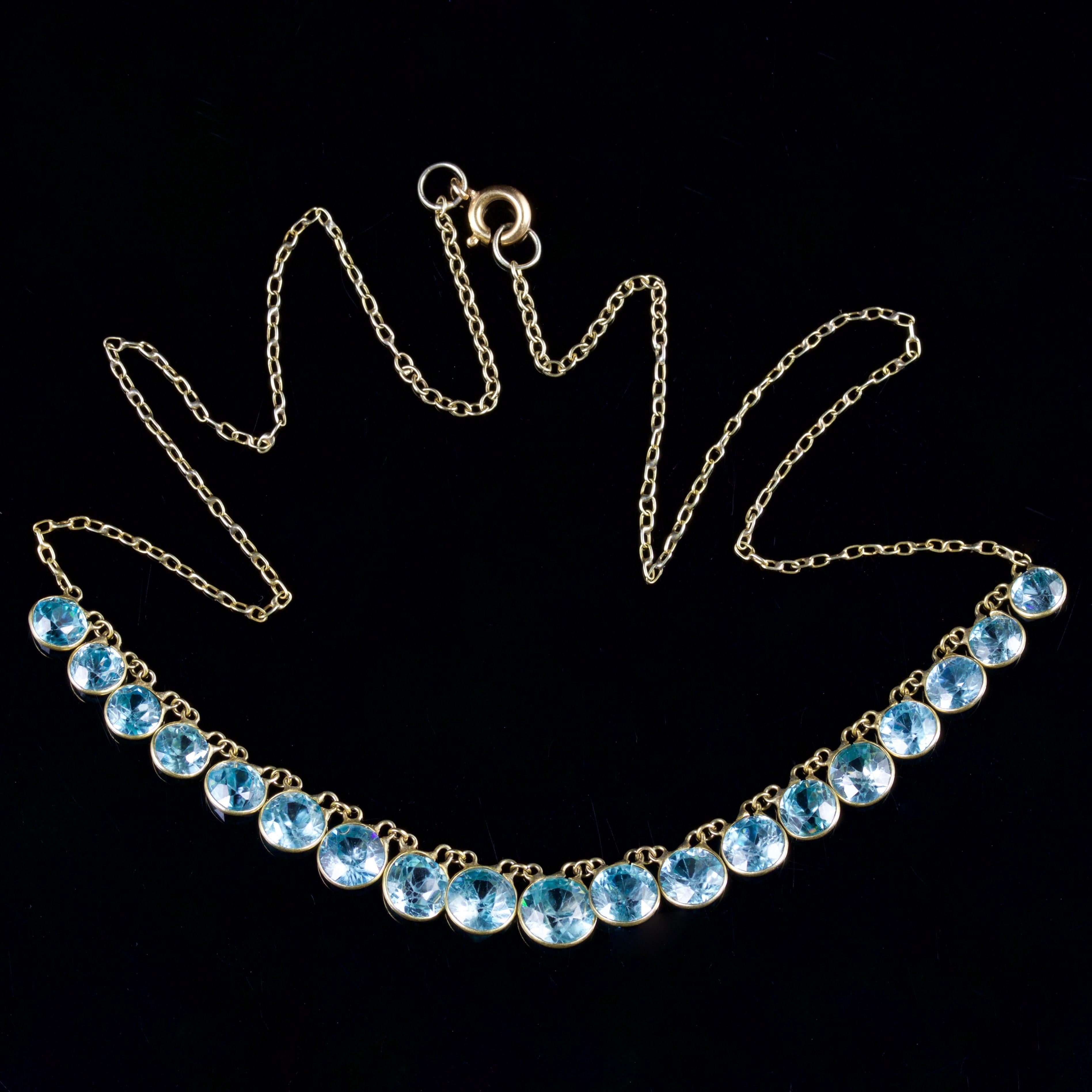 Antique Victorian Blue Zircon Necklace 9 Carat, circa 1900 In Excellent Condition In Lancaster, Lancashire