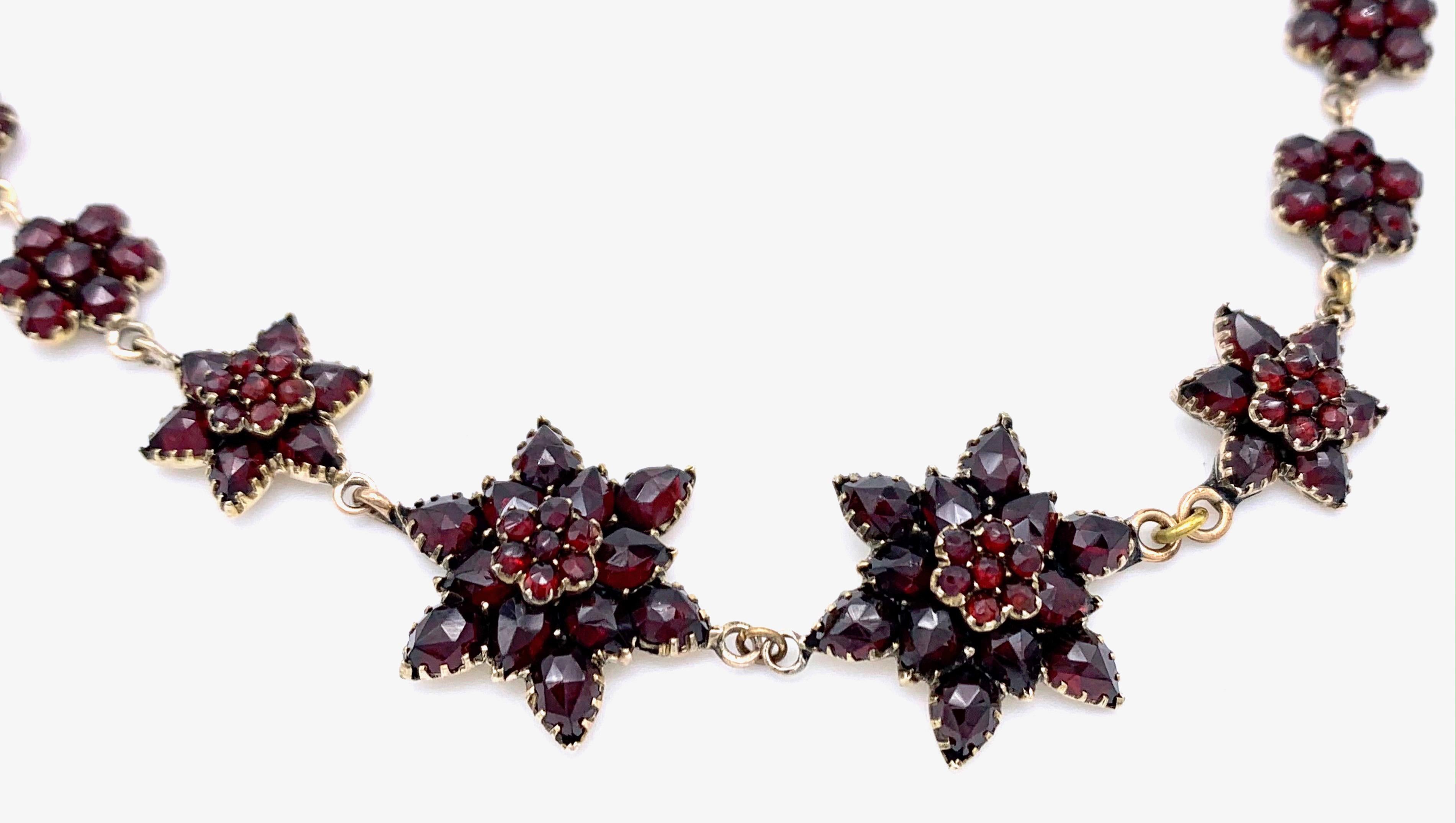Mixed Cut Antique Victorian Bohemian Garnet Stars Silver Gilt Necklace