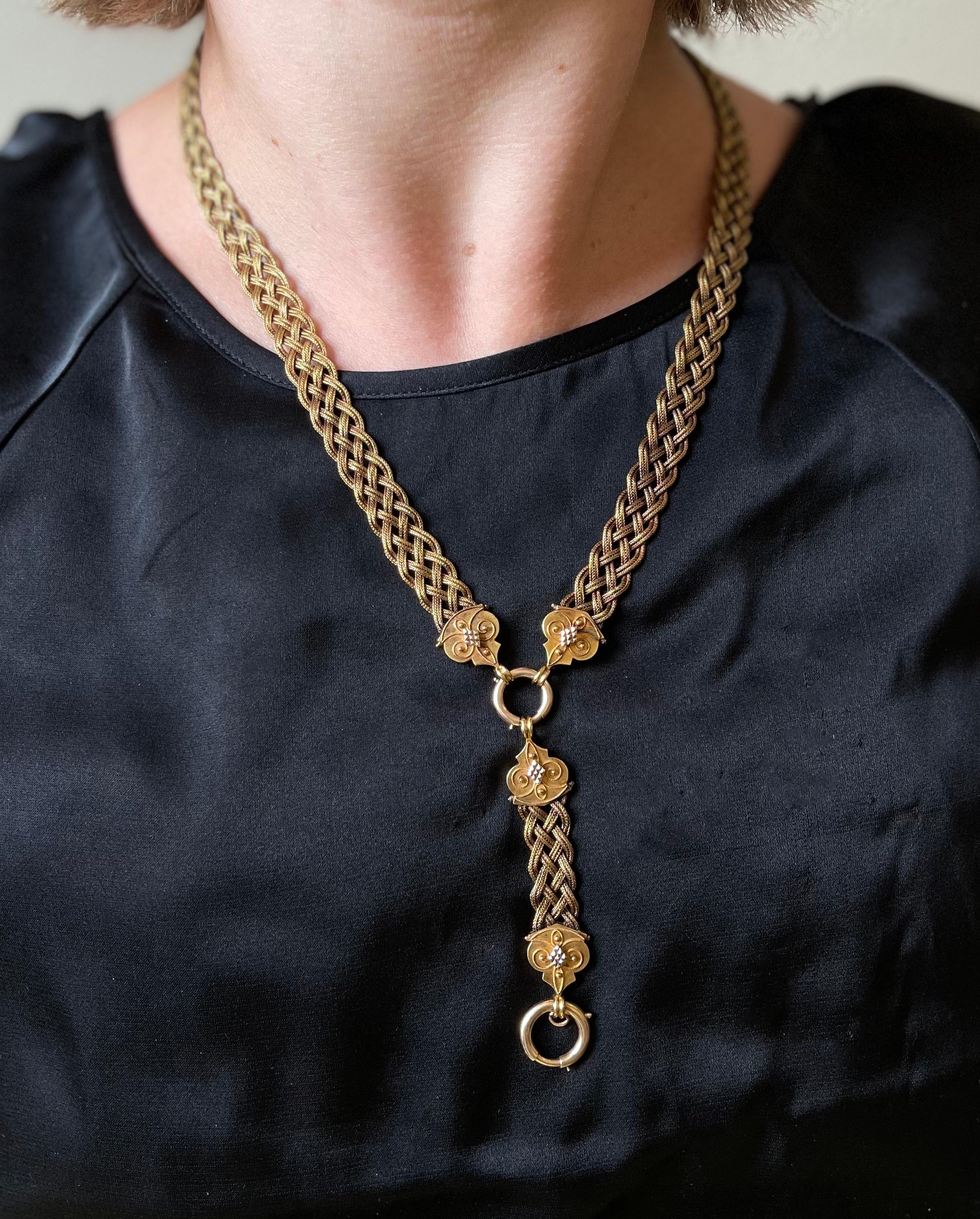 Antike viktorianische 14k Goldanhänger-Halskette mit geflochtener Kette und filigranen Endgliedern.  Die Halskette ist 20