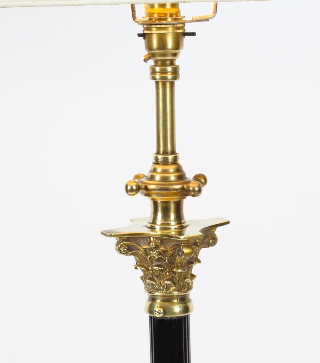 Antique Victorian Brass Corinthian Column Standard Lamp Late 19th Century 1
