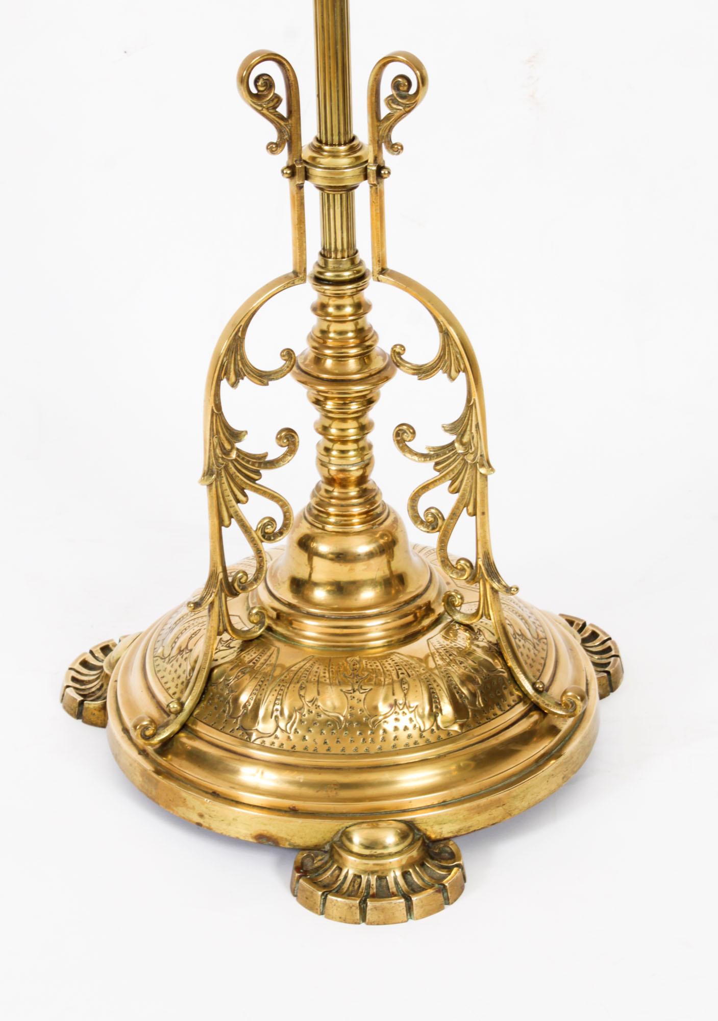 Antique Victorian Brass Standard Lamp 19th Century In Good Condition For Sale In London, GB