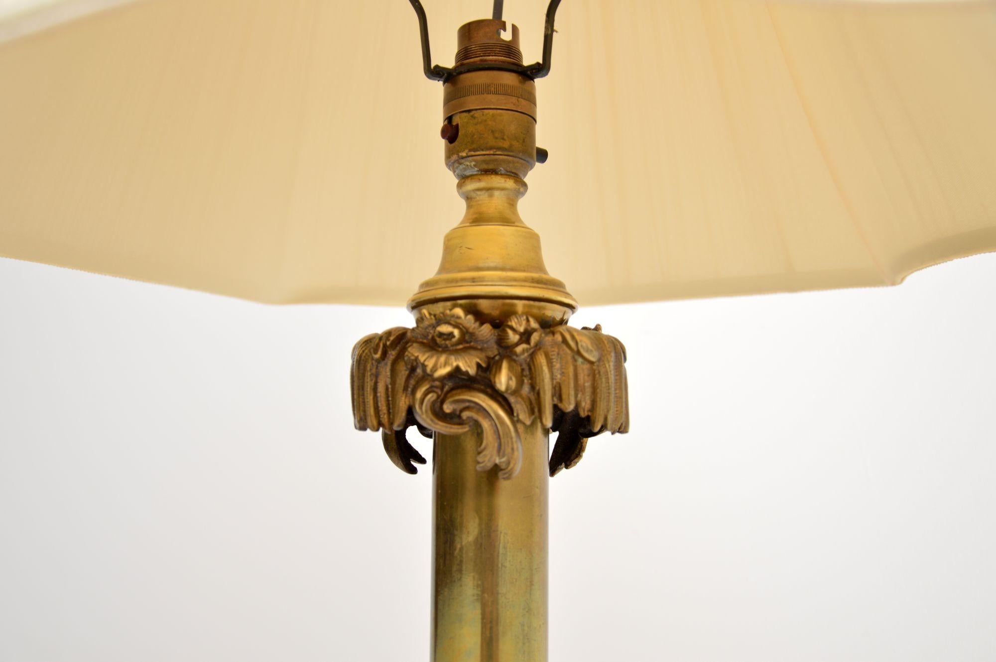 19th Century Antique Victorian Brass Table Lamp