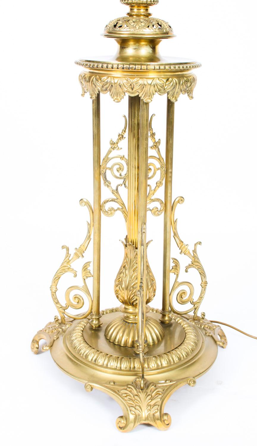Antique Victorian Brass Telescopic Standard Lamp Late 19th C In Good Condition In London, GB
