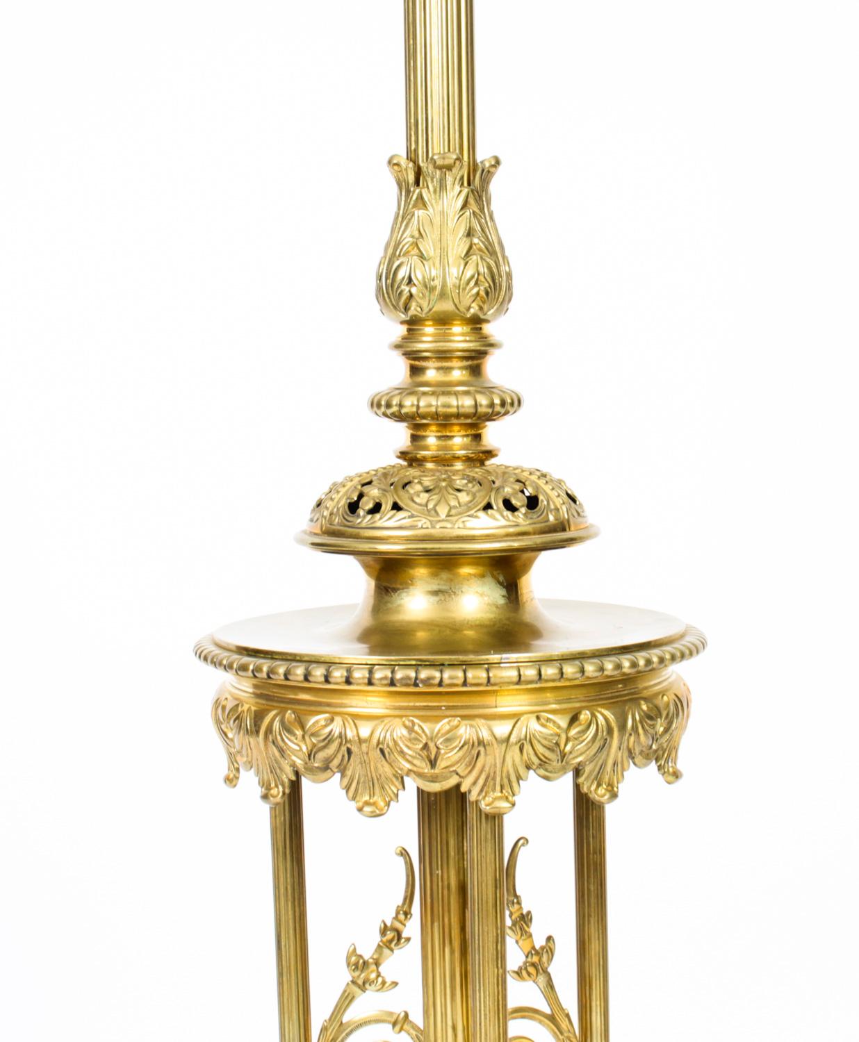 Late 19th Century Antique Victorian Brass Telescopic Standard Lamp Late 19th C