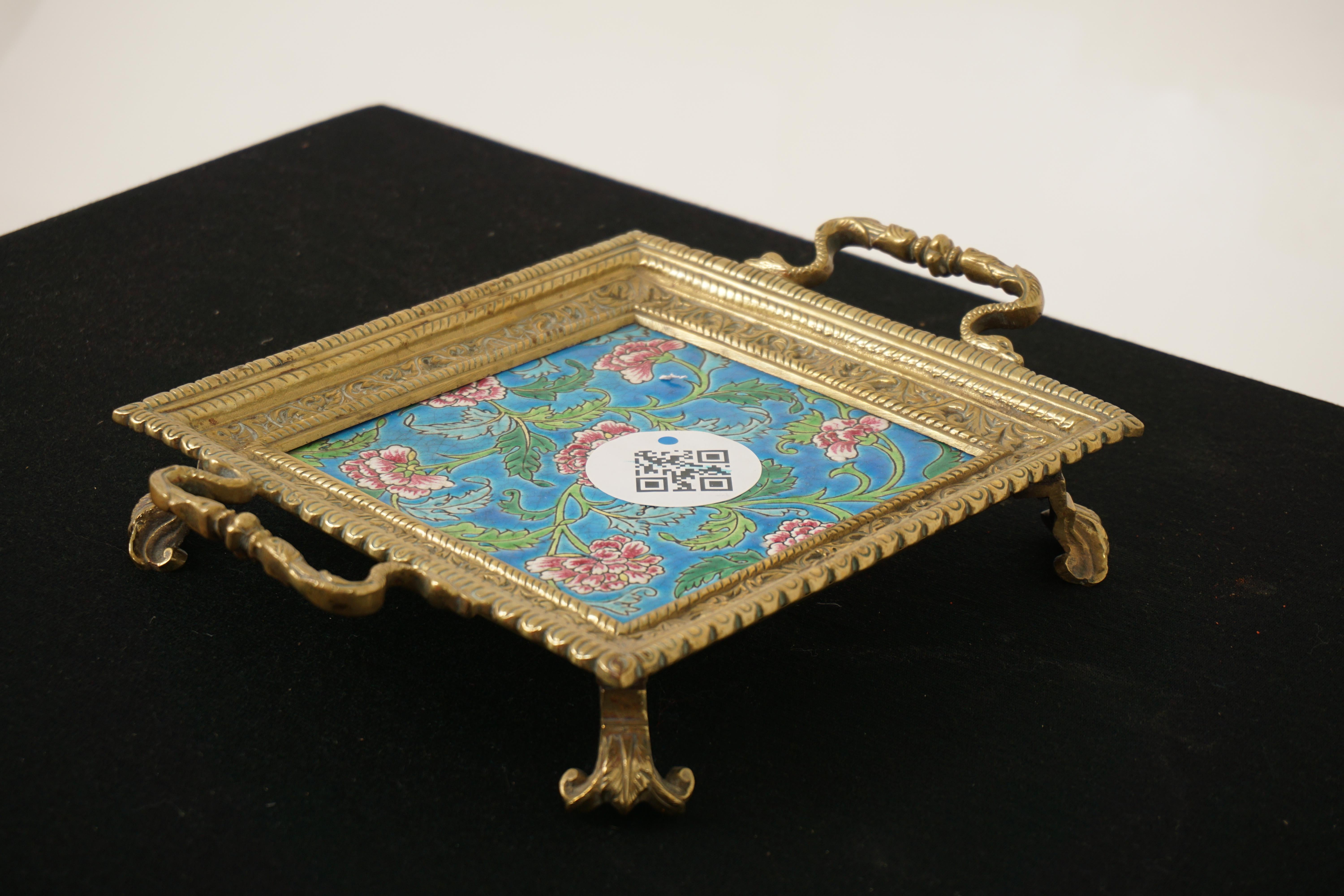 Late 19th Century Antique Victorian Brass Trivet, Stand, Tray, Majolica Plate, England 1890, H576