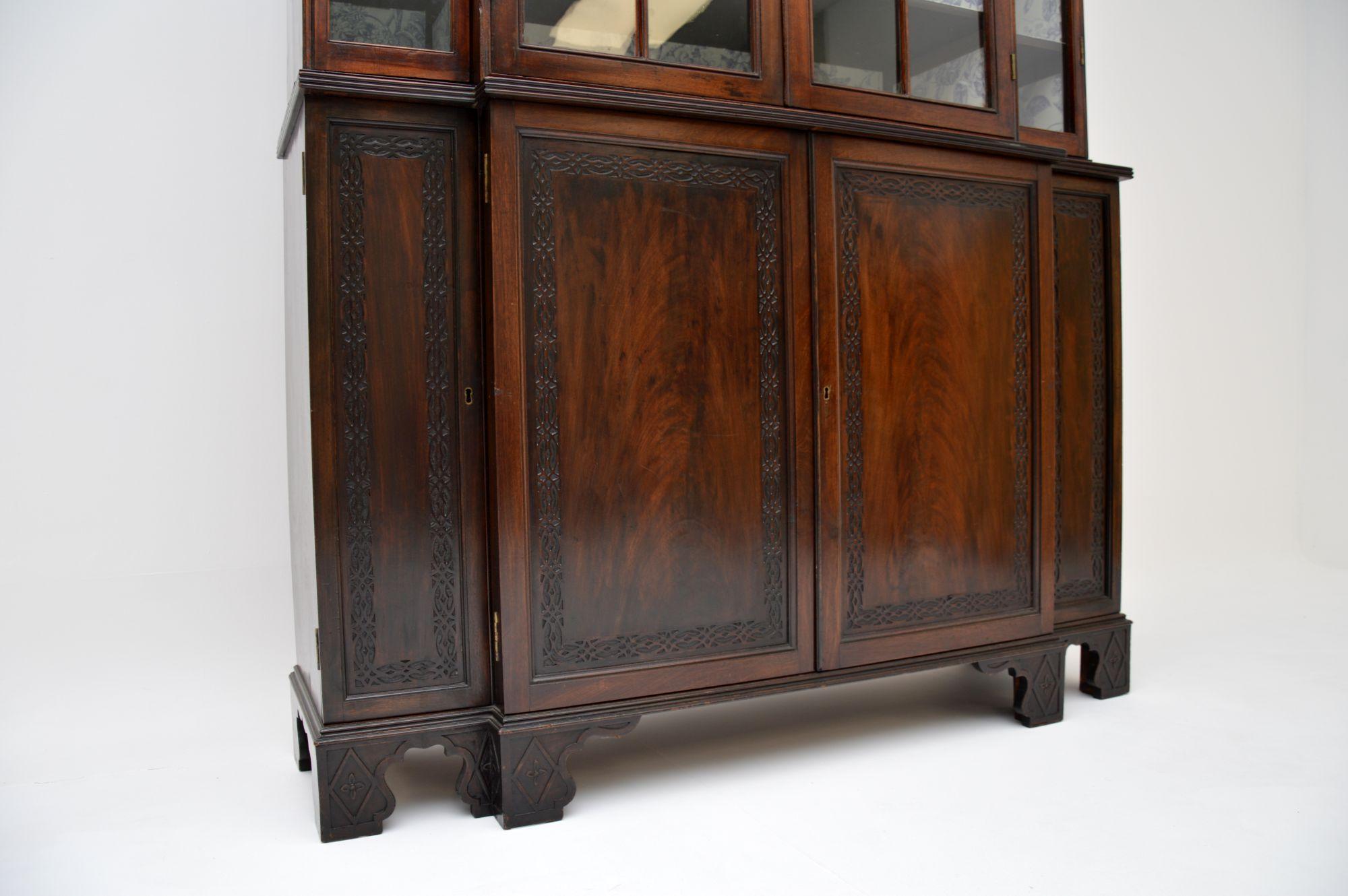 Antique Victorian Breakfront Bookcase For Sale at 1stDibs