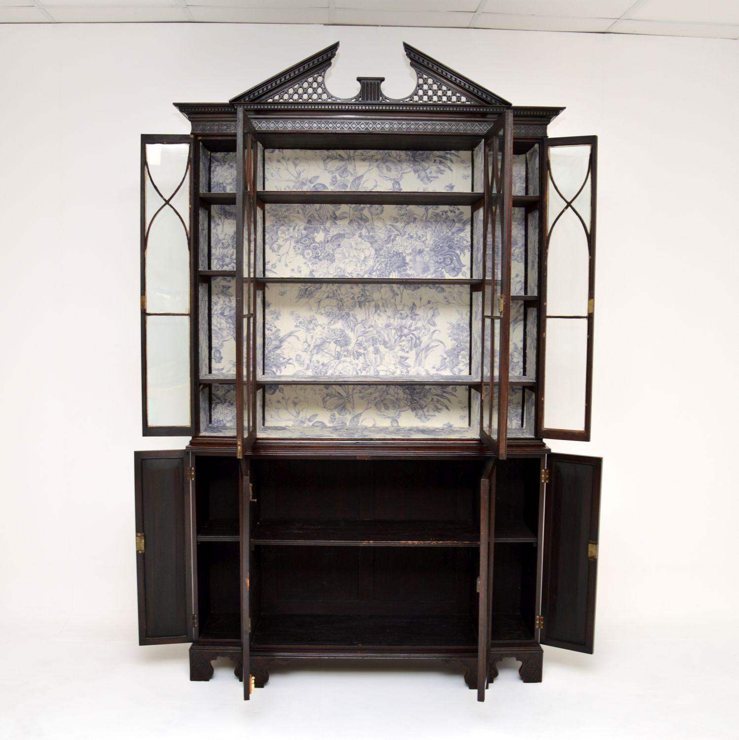 Late 19th Century Antique Victorian Breakfront Bookcase For Sale
