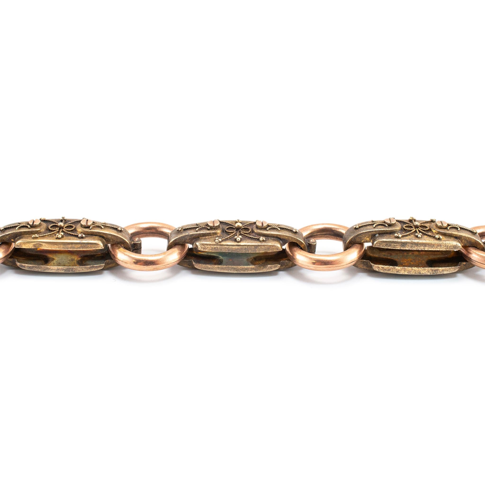 Vittoriano Collana antica vittoriana in bronzo e oro 18 carati con catena a maglie pesanti in vendita