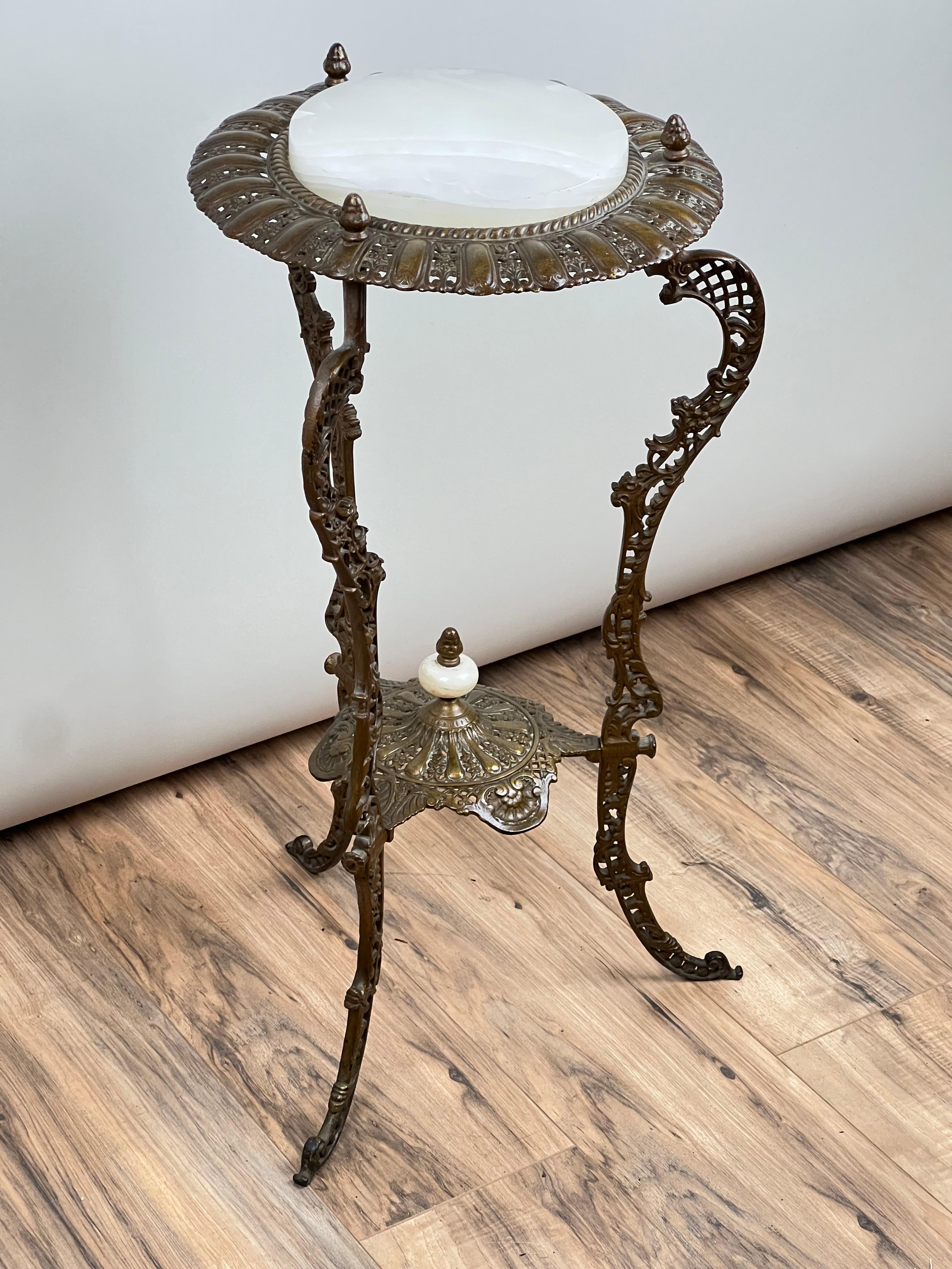 Ancien support victorien en bronze et onyx c. Fin du 19e siècle en vente 5