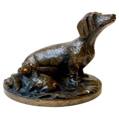 Dachshund de l'époque victorienne en bronze avec chiens de chasse