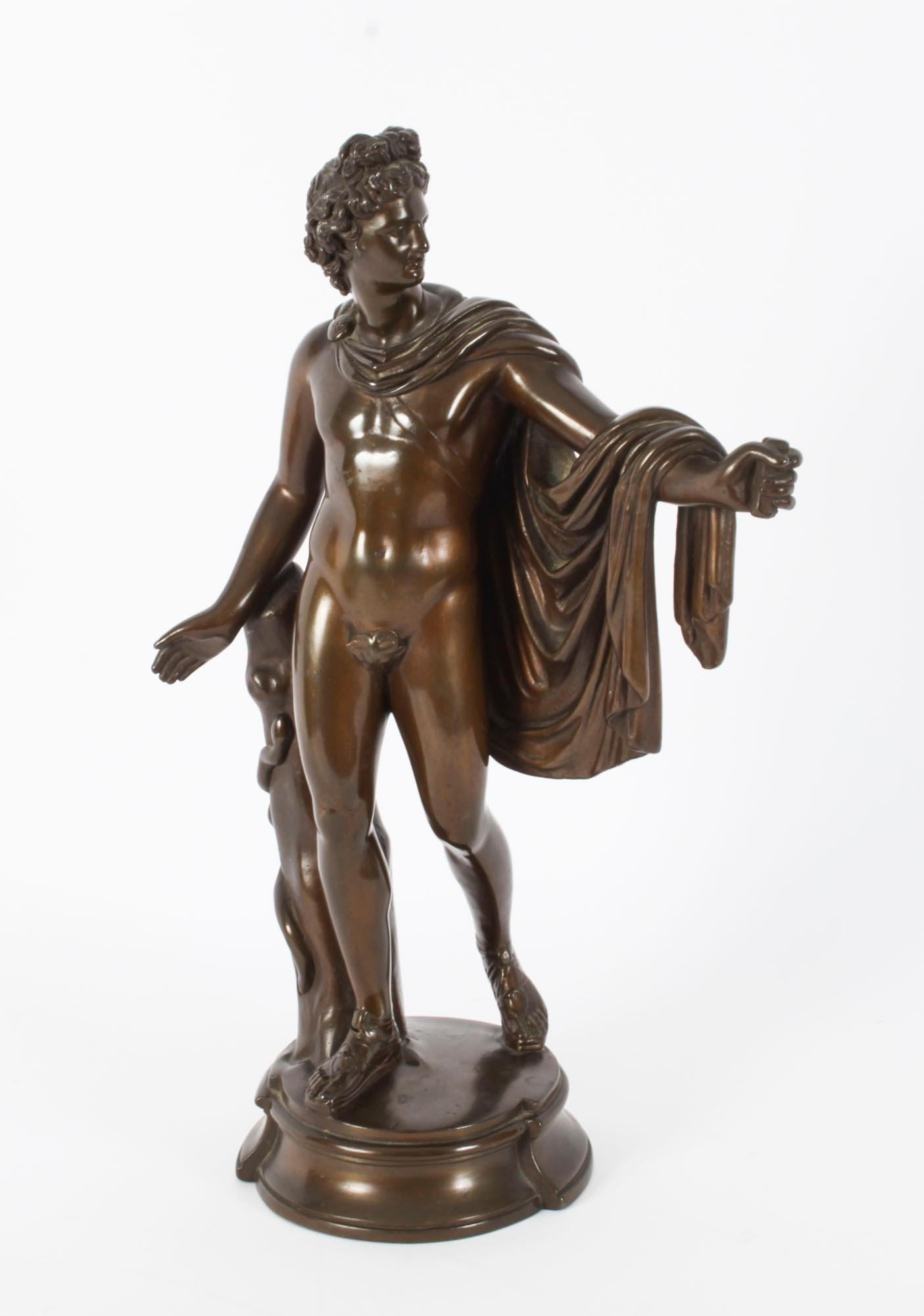 Sculpture victorienne ancienne en bronze du dieu grec Apollon du 19ème siècle en vente 6
