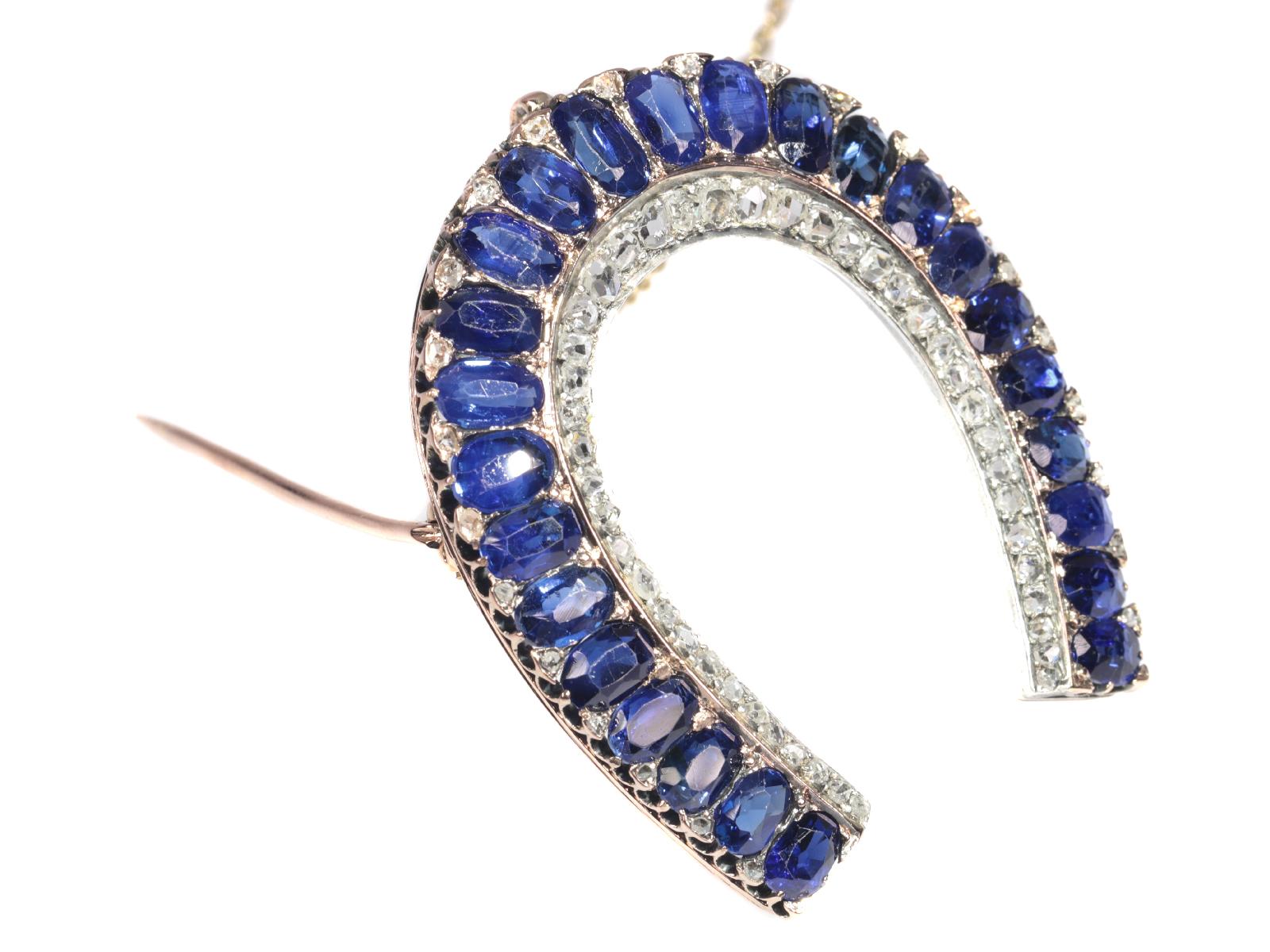 Antique Victorian Brooch Horse Shoe with 67 Diamonds and over 11 Carat Sapphires In Excellent Condition For Sale In Antwerp, BE