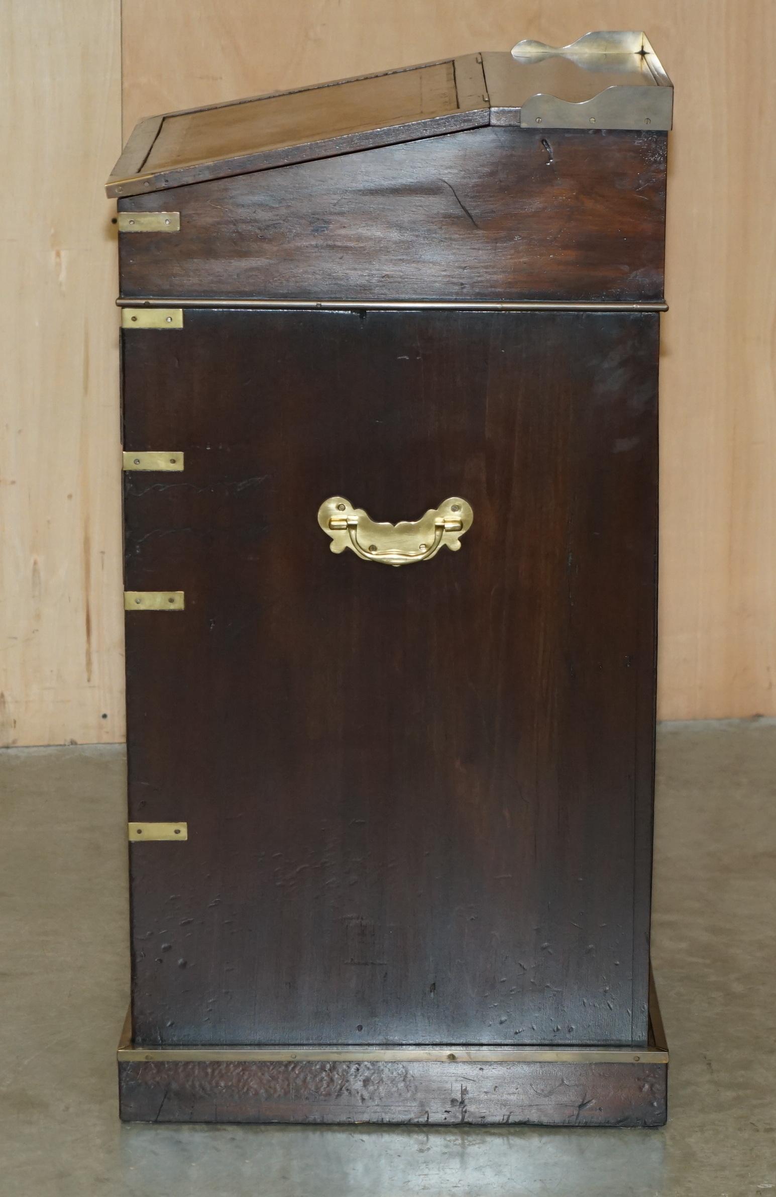 ANTIQUE ViCTORIAN BROWN LEATHER BRASS GALLERY MILITARY CAMPAIGN DAVENPORT DESK For Sale 5