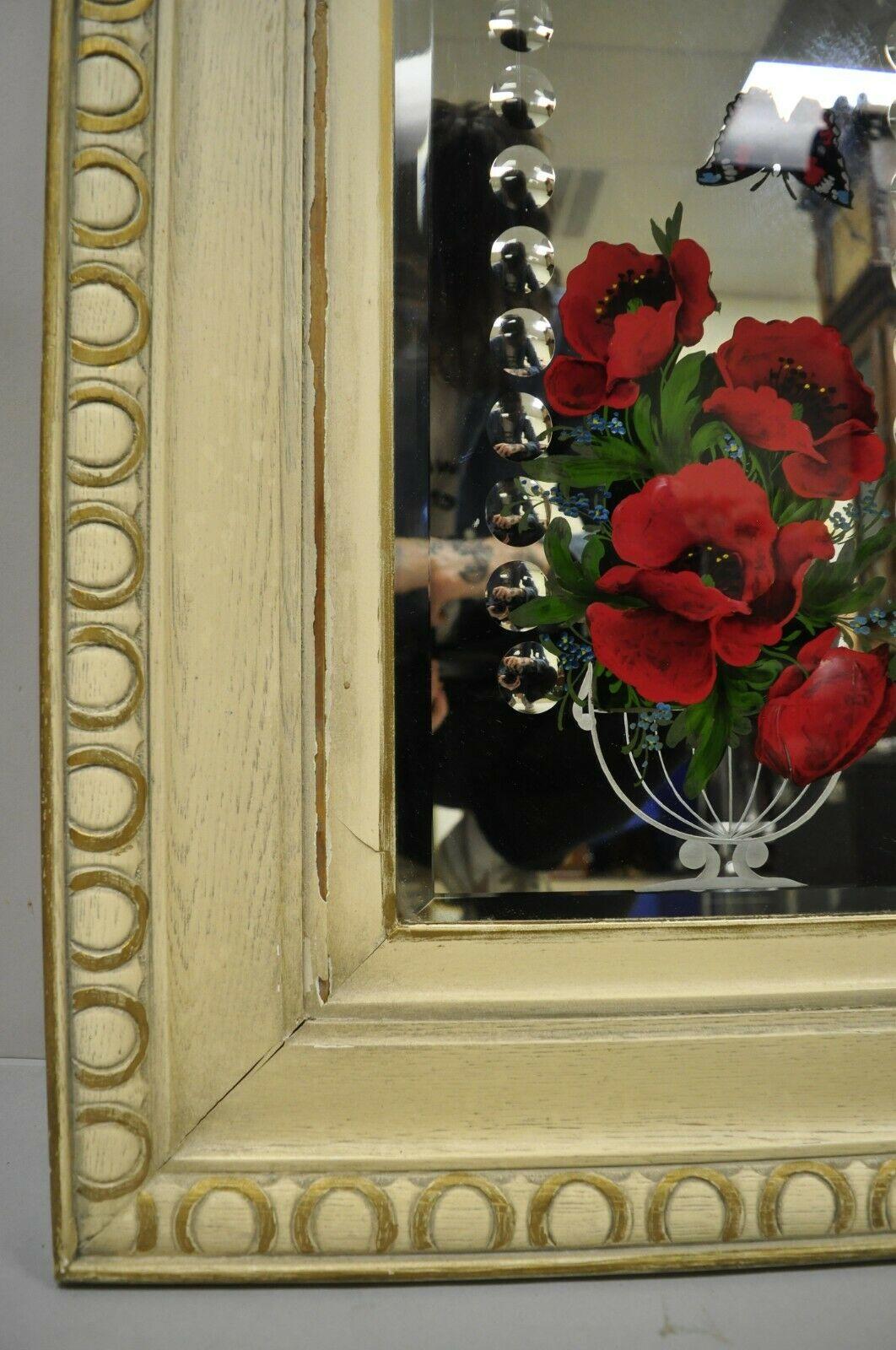 Paire de miroirs à fleurs papillons victoriens anciens en verre bullé et cadre en bois de chêne en vente 1
